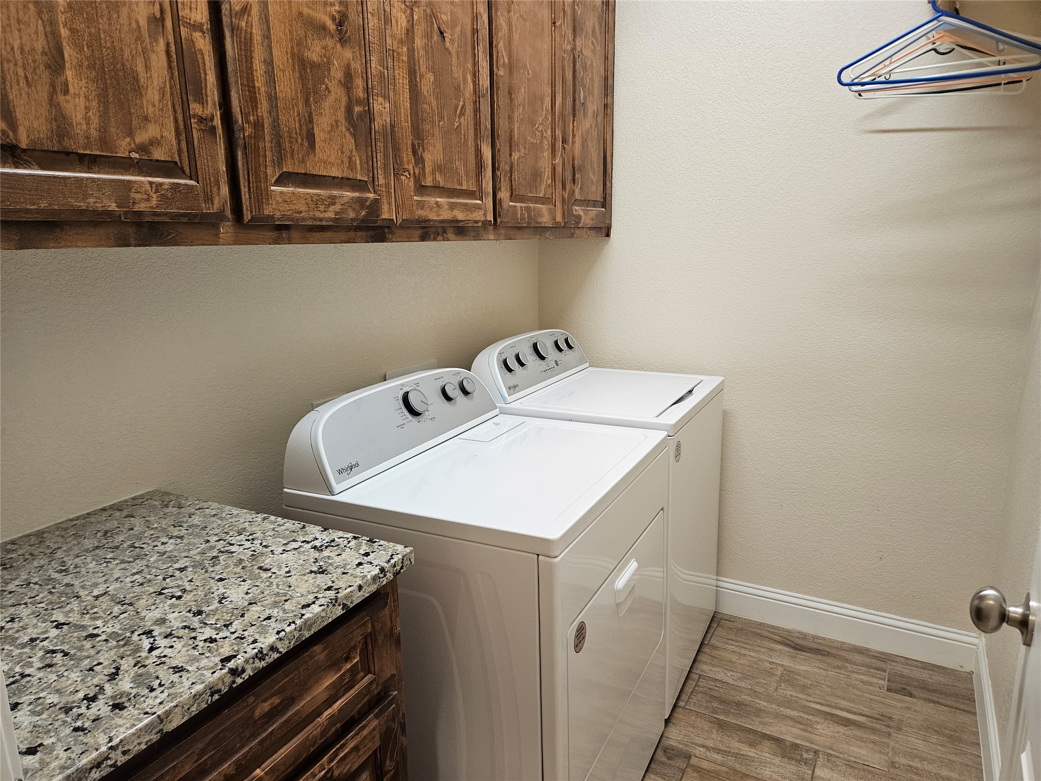 Property photo 04 of 904 Avagail Avenue, Springtown, TX 76082 | MLS #21226139