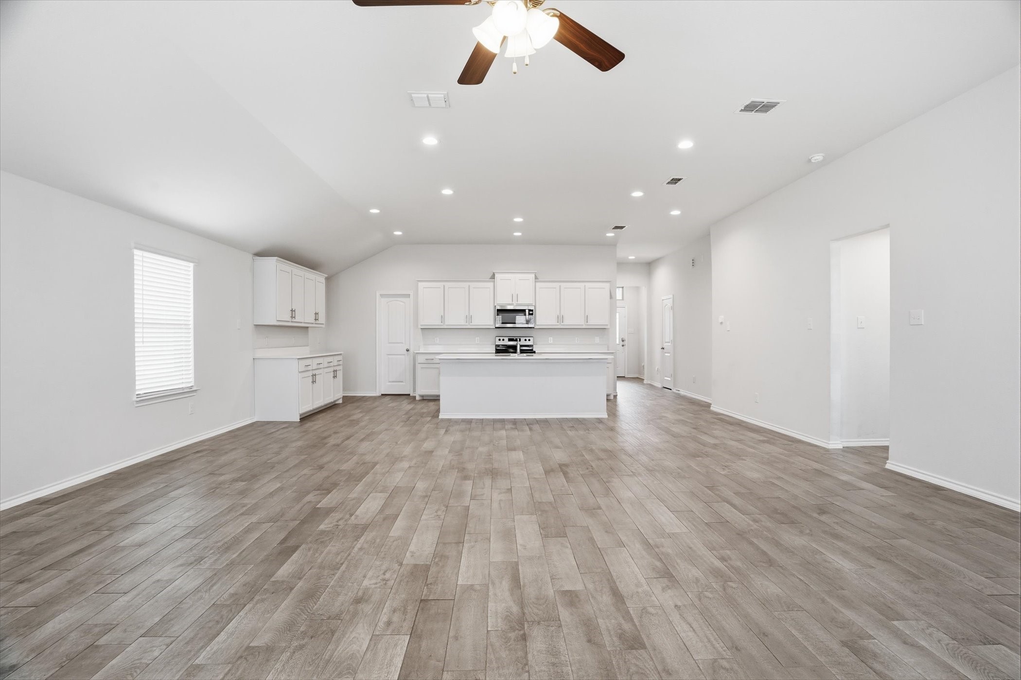 428 Edgewick Lane, Fort Worth, TX, 76036