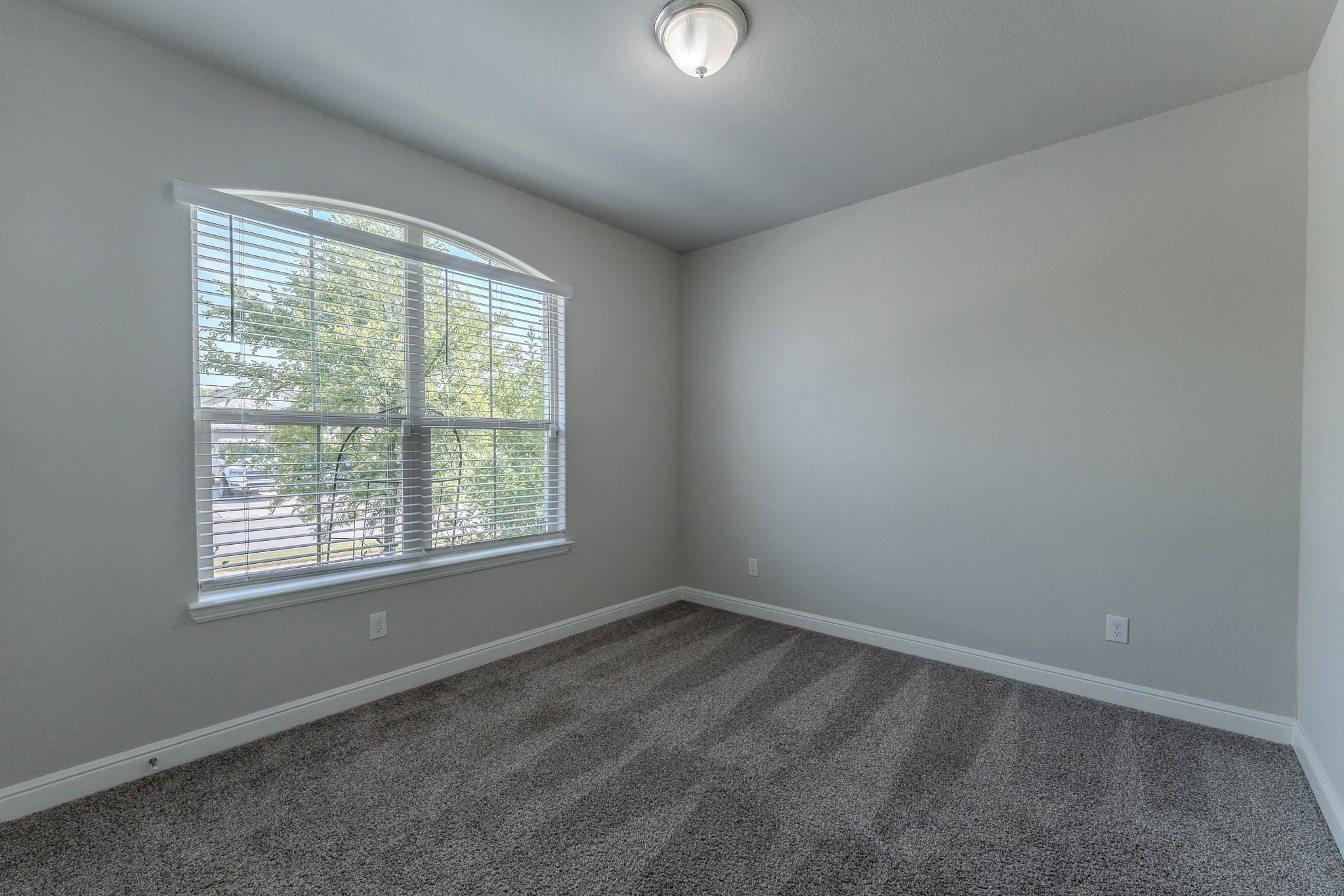521 Dunmore Drive, Fort Worth, TX, 76052
