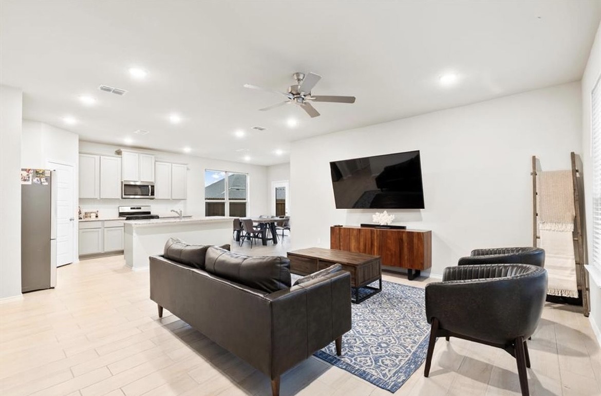 759 Gentle Bird Drive, Lavon, TX, 75166