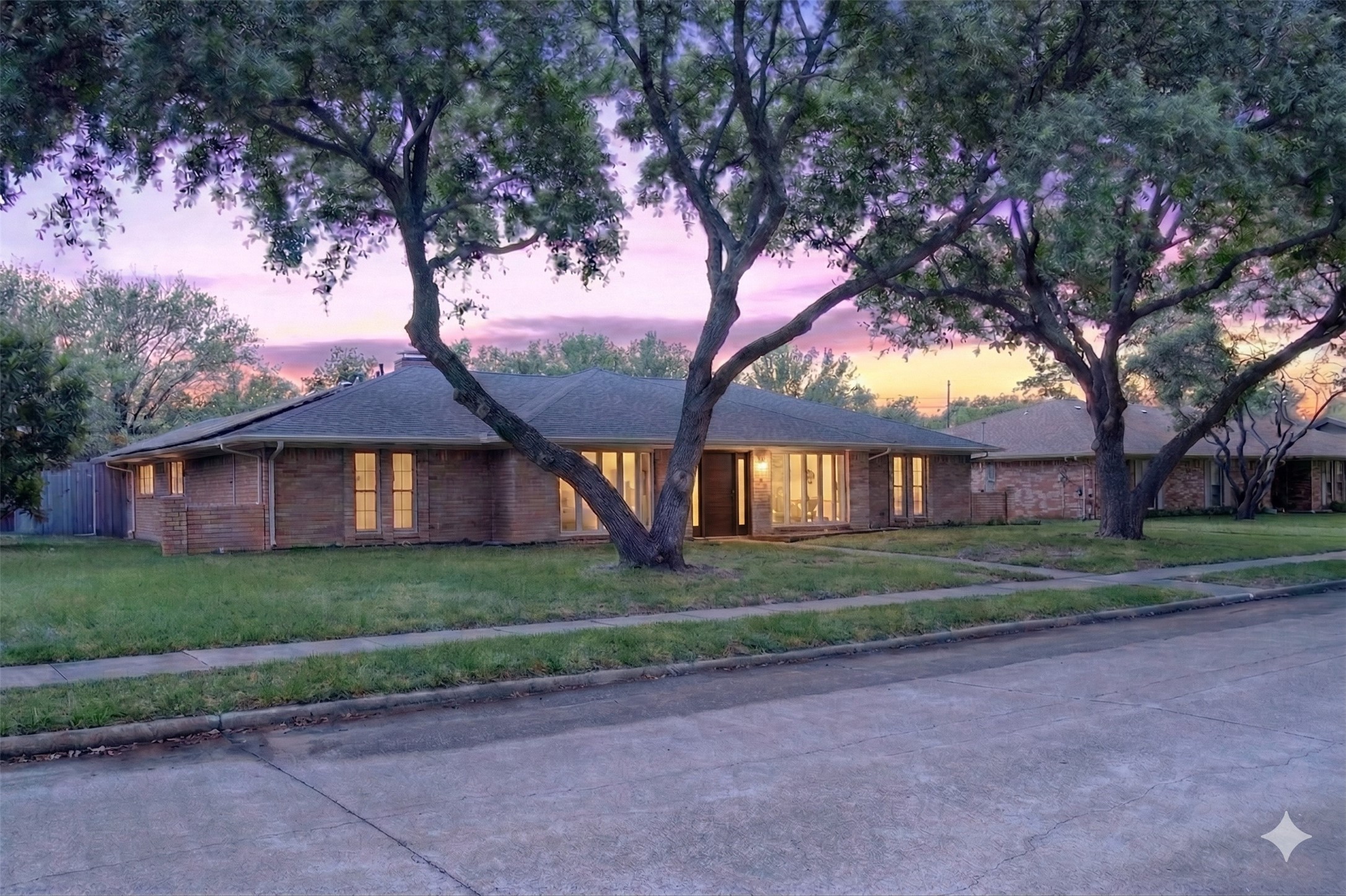 3228 Grantwood Drive, Dallas, TX, 75229
