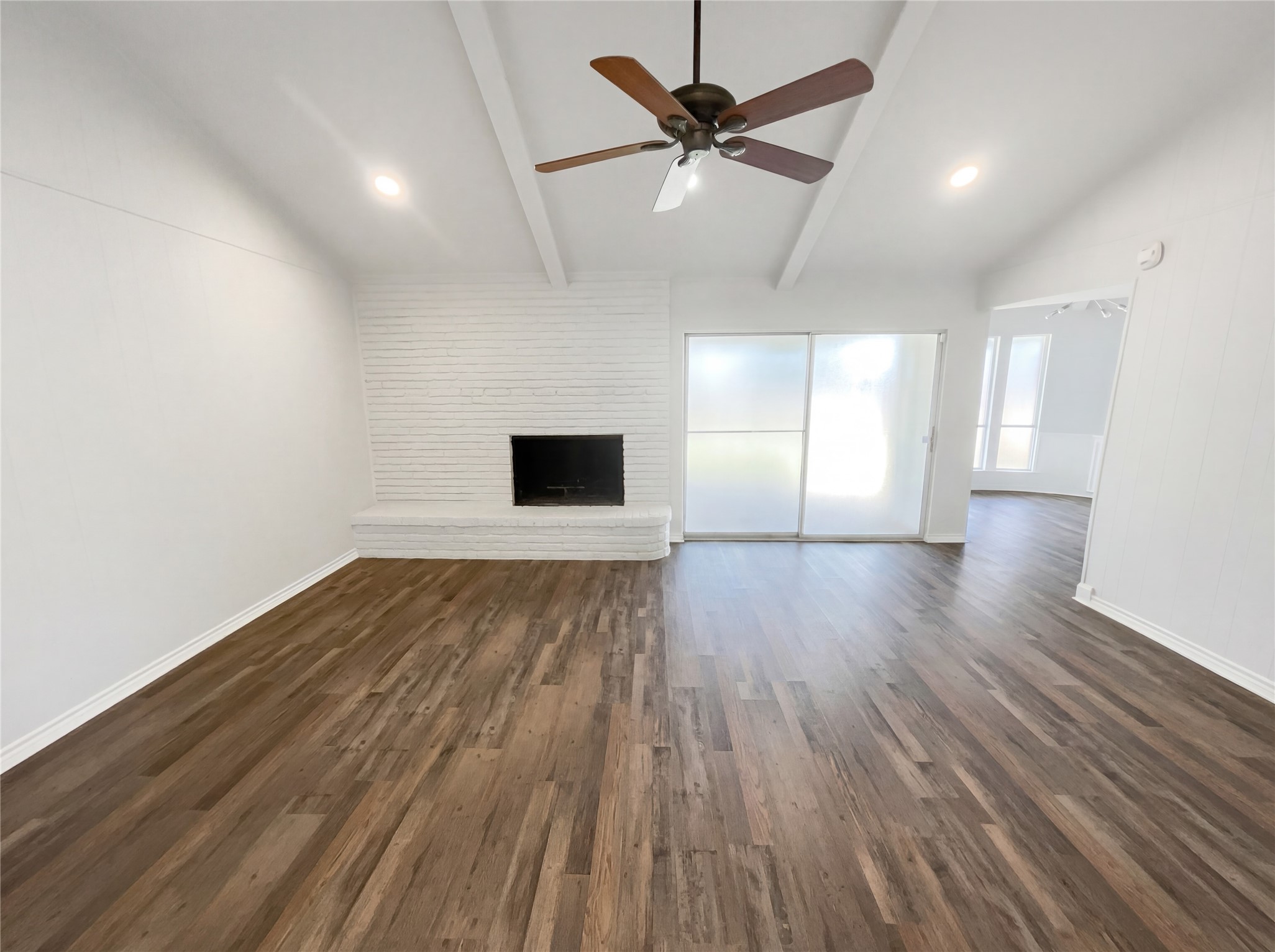 2800 N Surrey Drive, Carrollton, TX, 75006