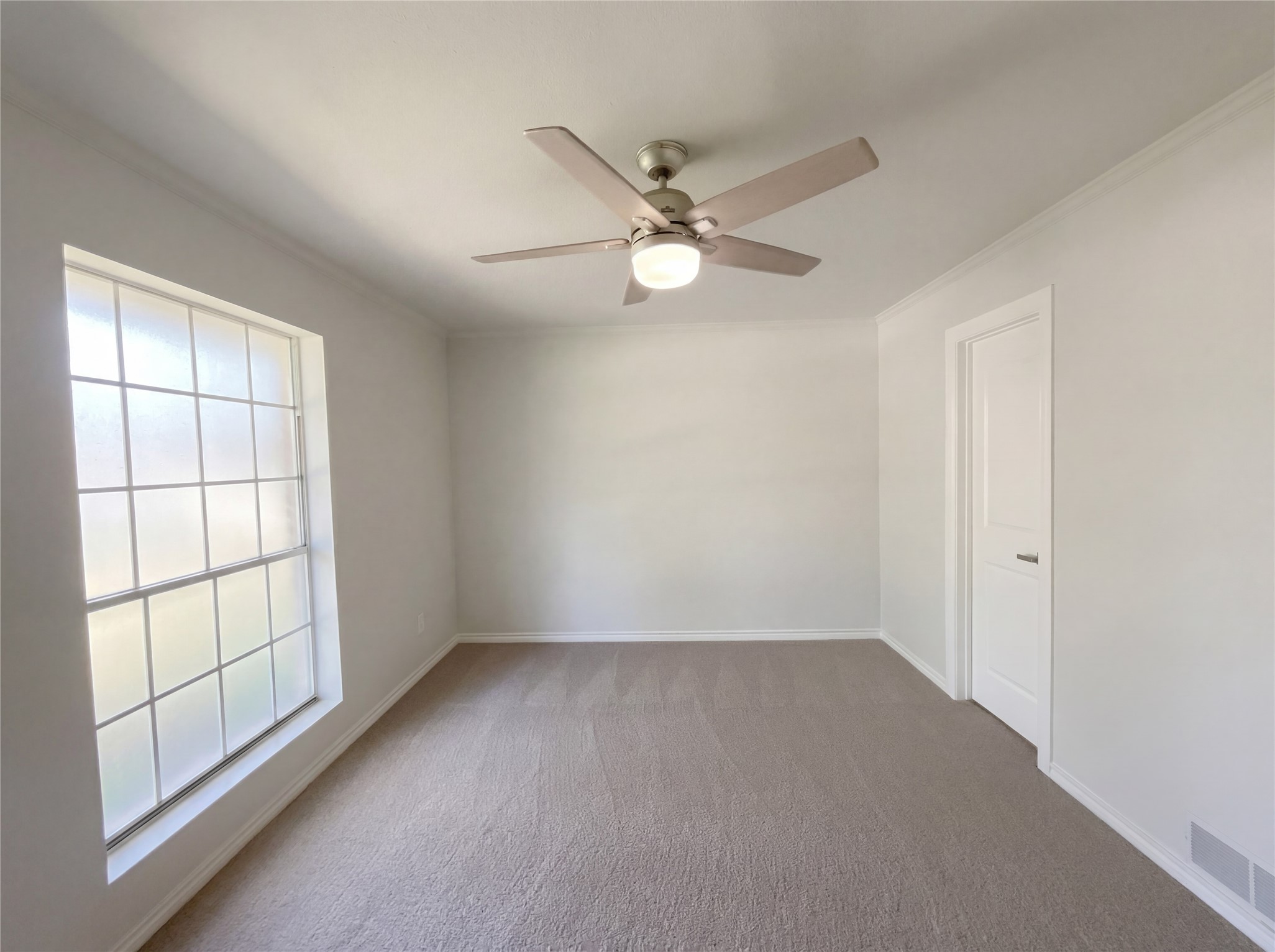 2800 N Surrey Drive, Carrollton, TX, 75006