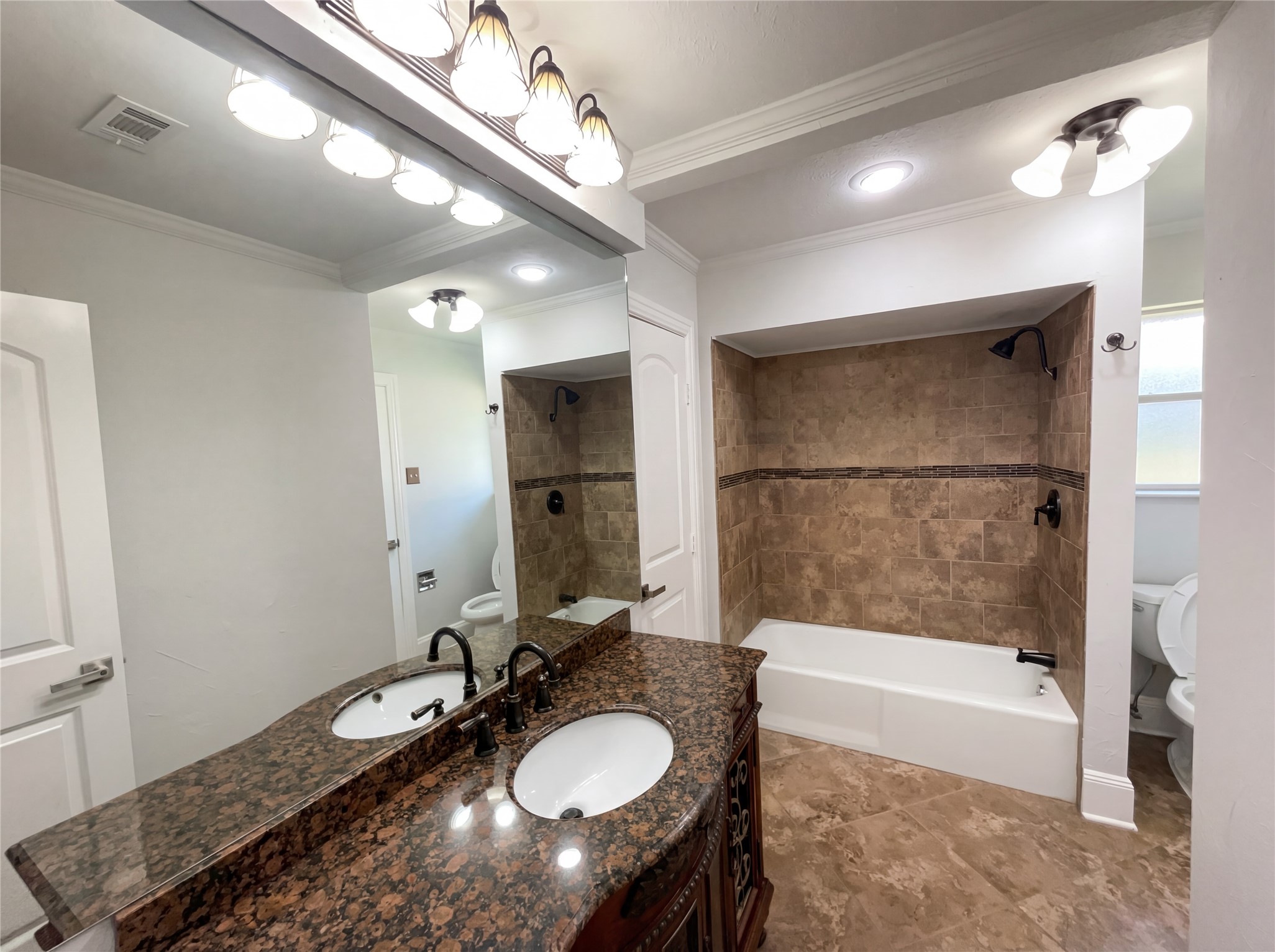 2800 N Surrey Drive, Carrollton, TX, 75006