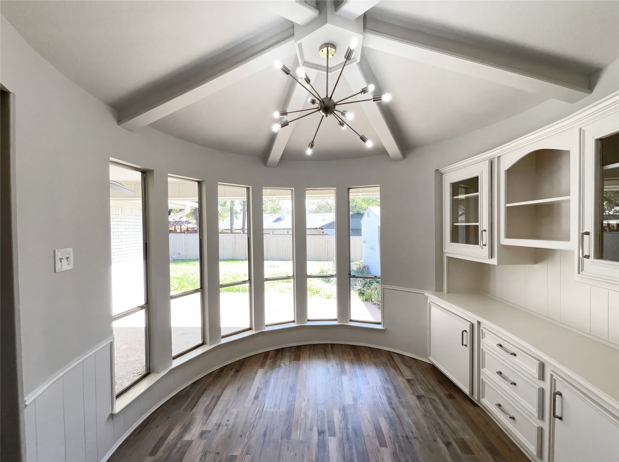 2800 N Surrey Drive, Carrollton, TX, 75006