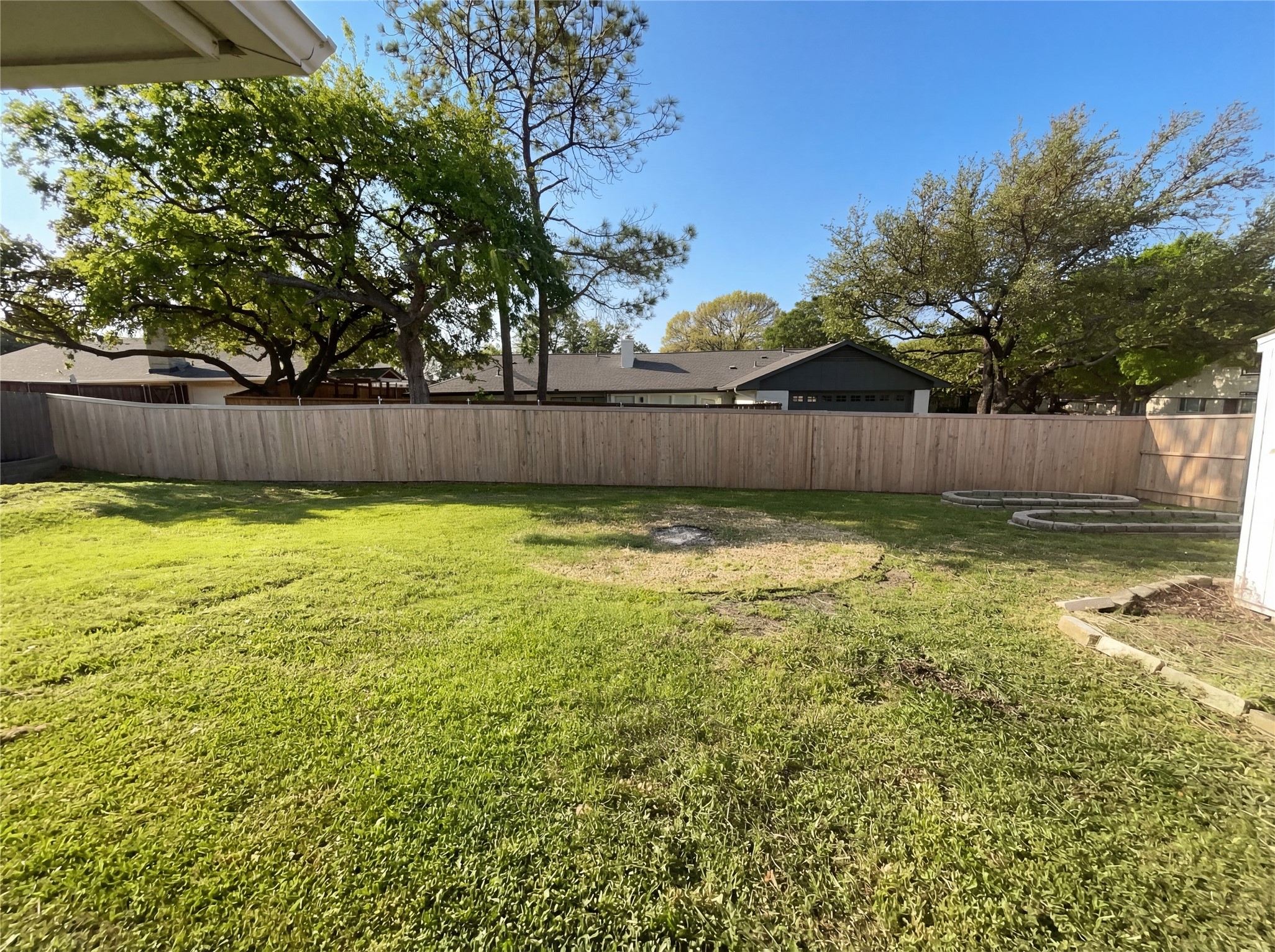 2800 N Surrey Drive, Carrollton, TX, 75006