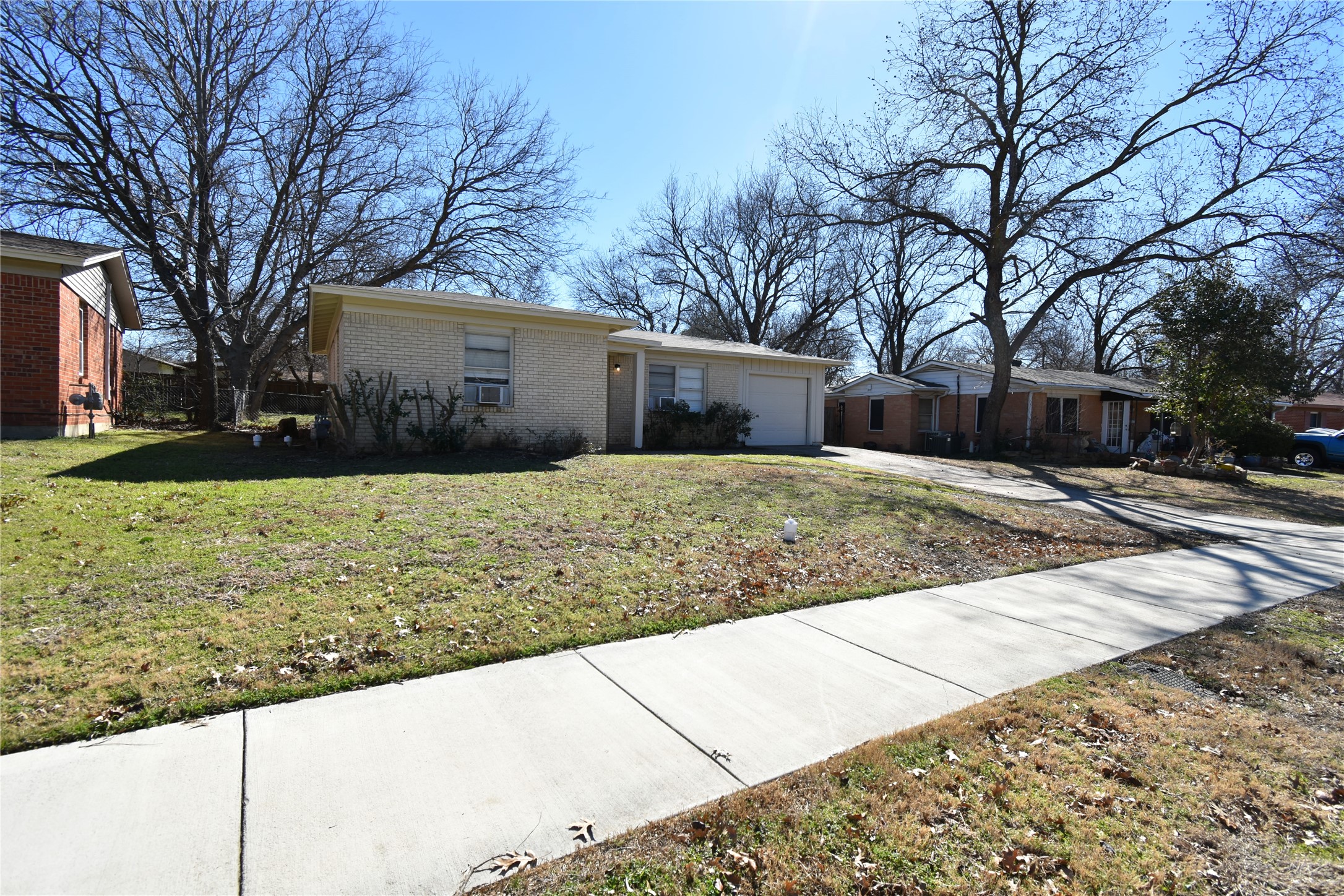 1206 Belvedere Drive, Arlington, TX, 76010