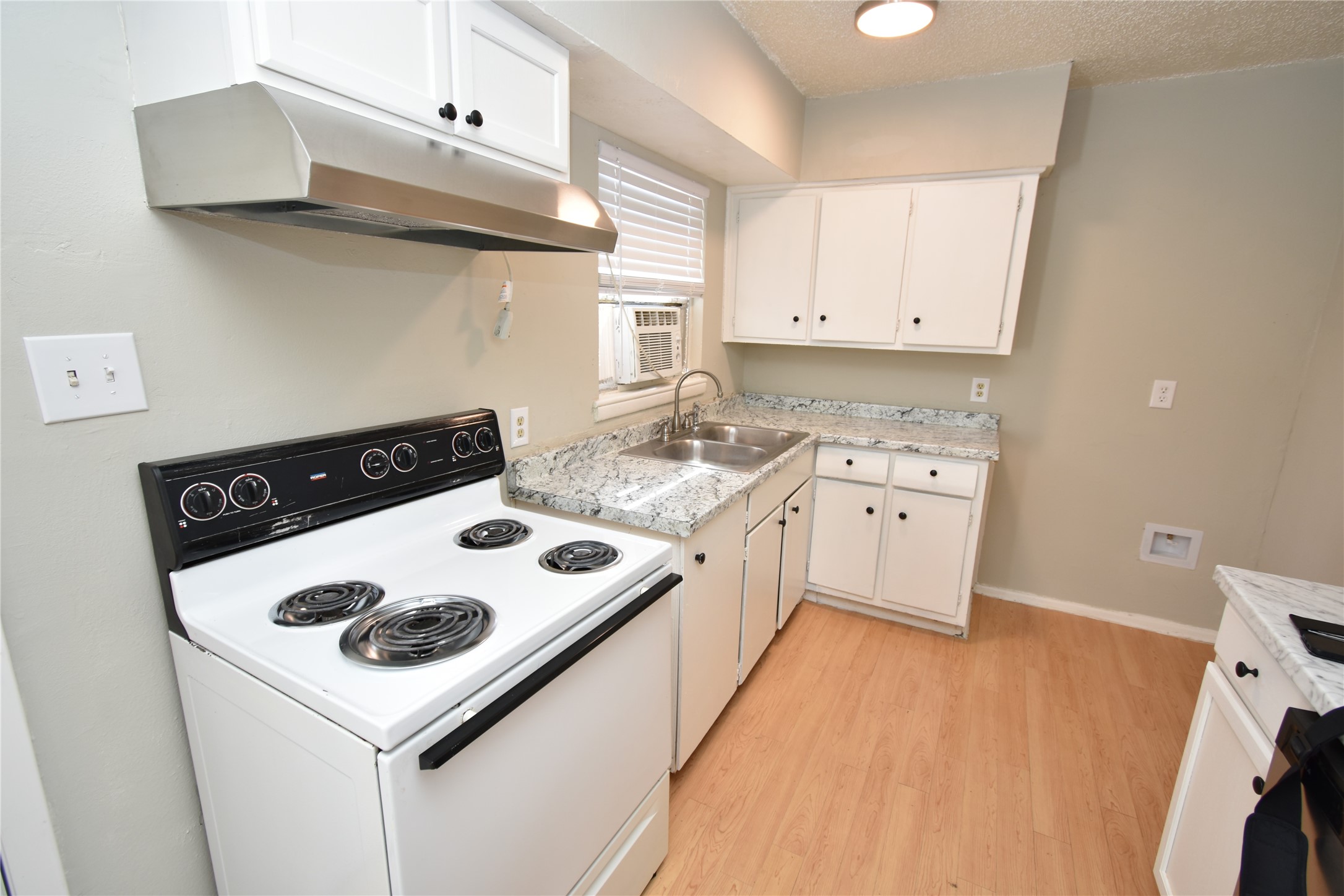 1206 Belvedere Drive, Arlington, TX, 76010