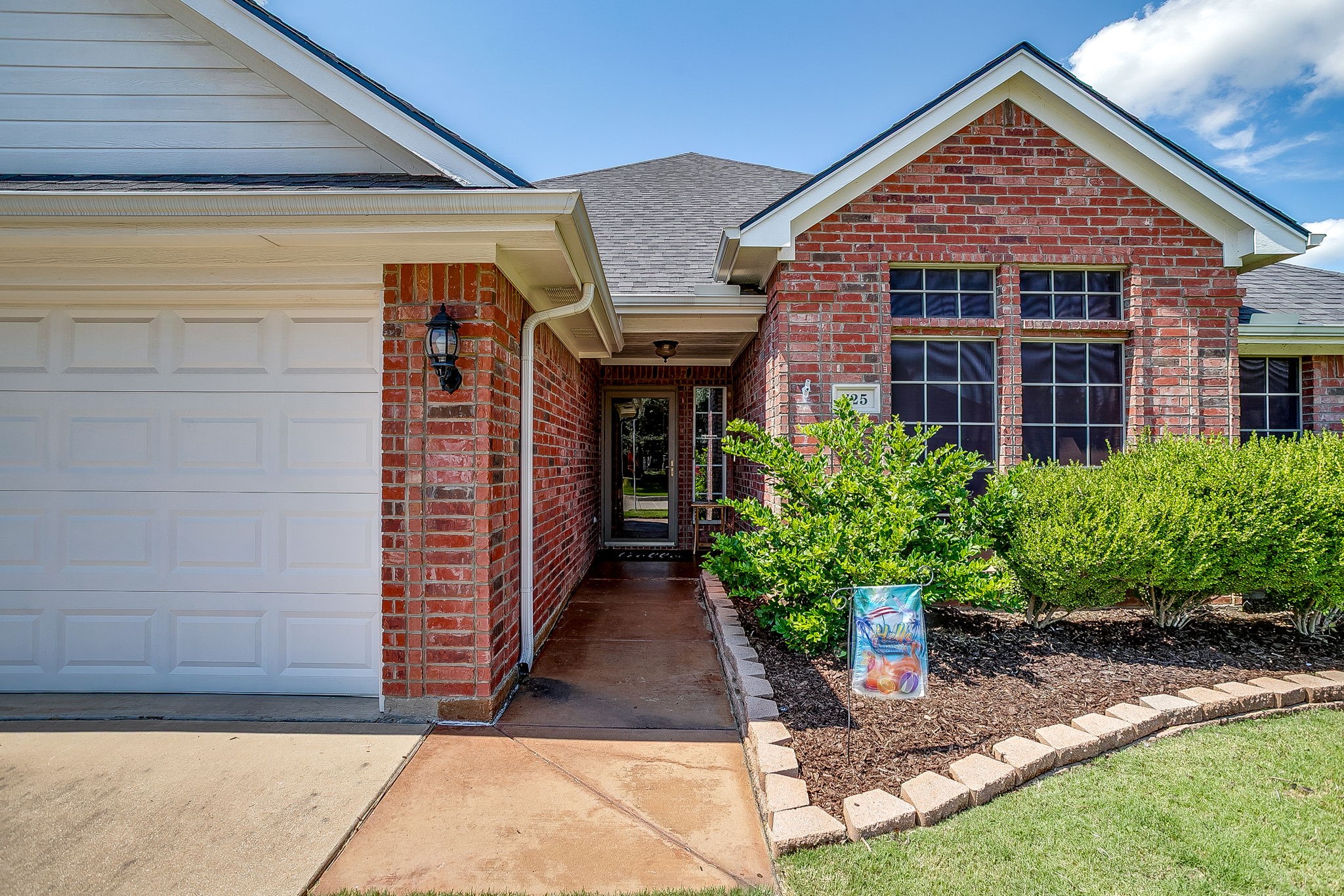 725 Snapper Drive, Burleson, TX, 76028