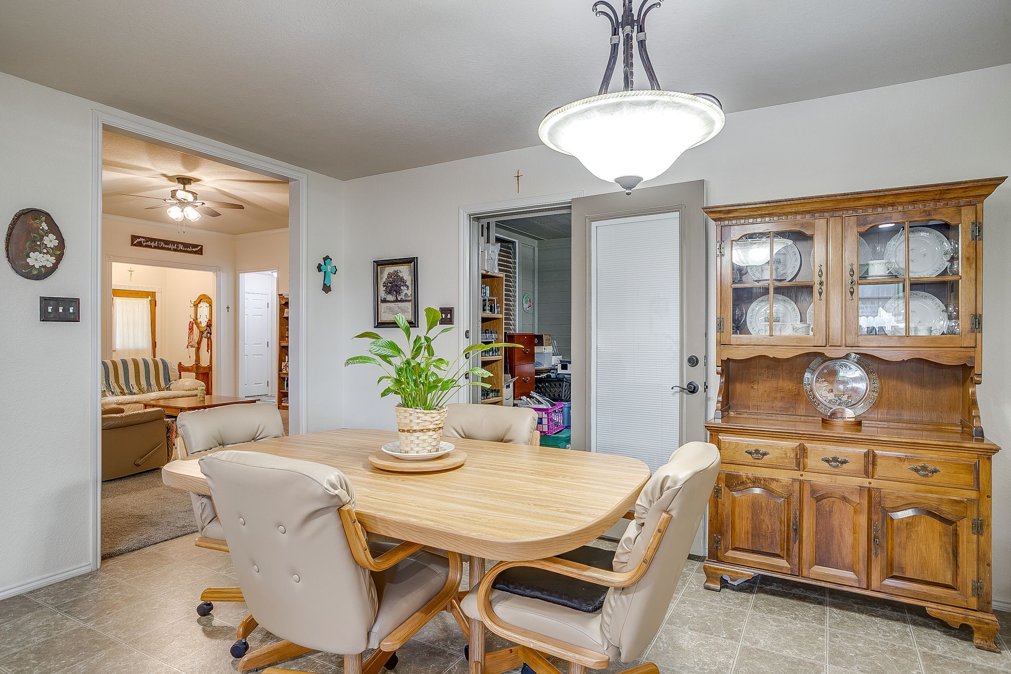 725 Snapper Drive, Burleson, TX, 76028