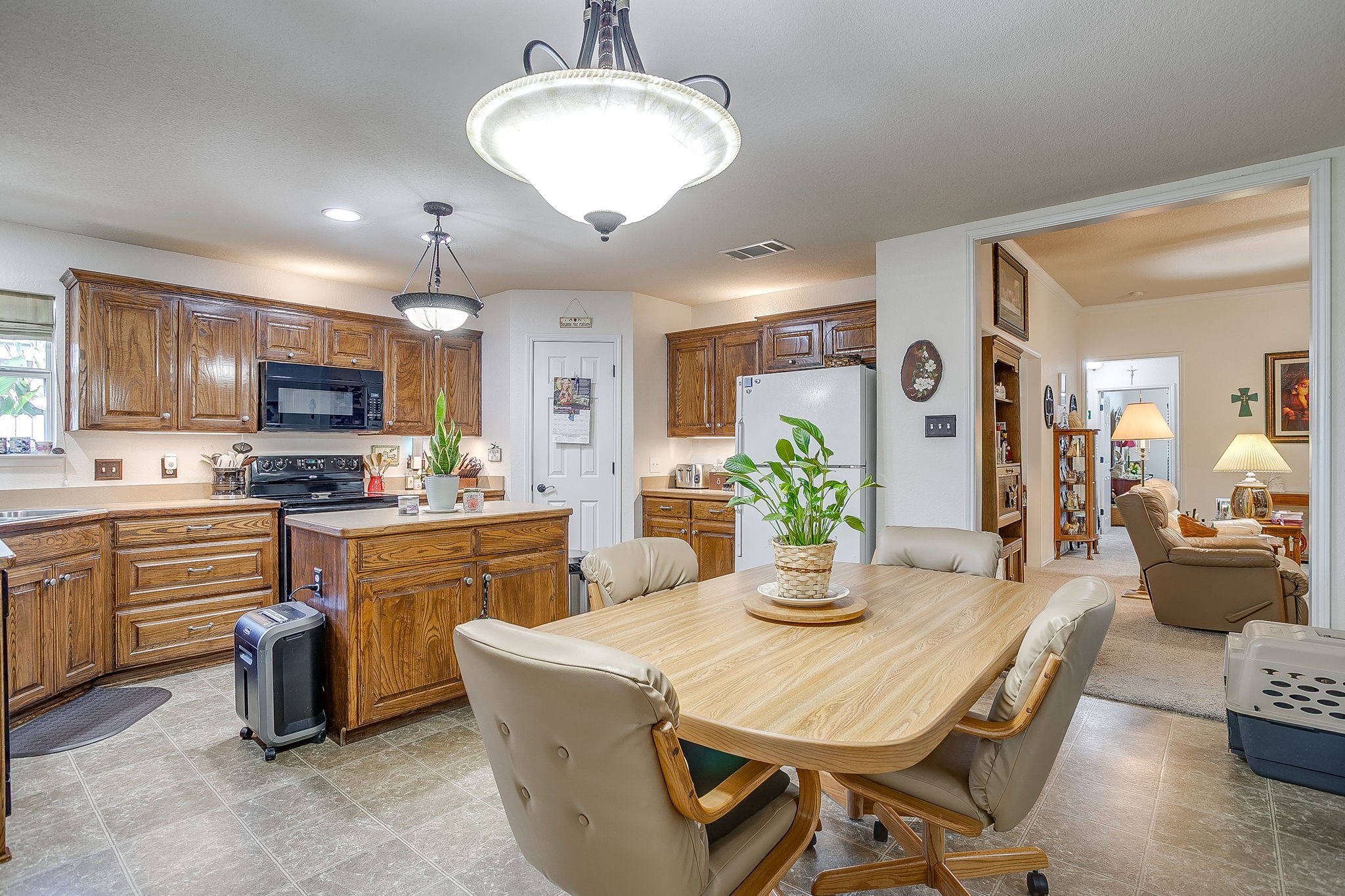 725 Snapper Drive, Burleson, TX, 76028