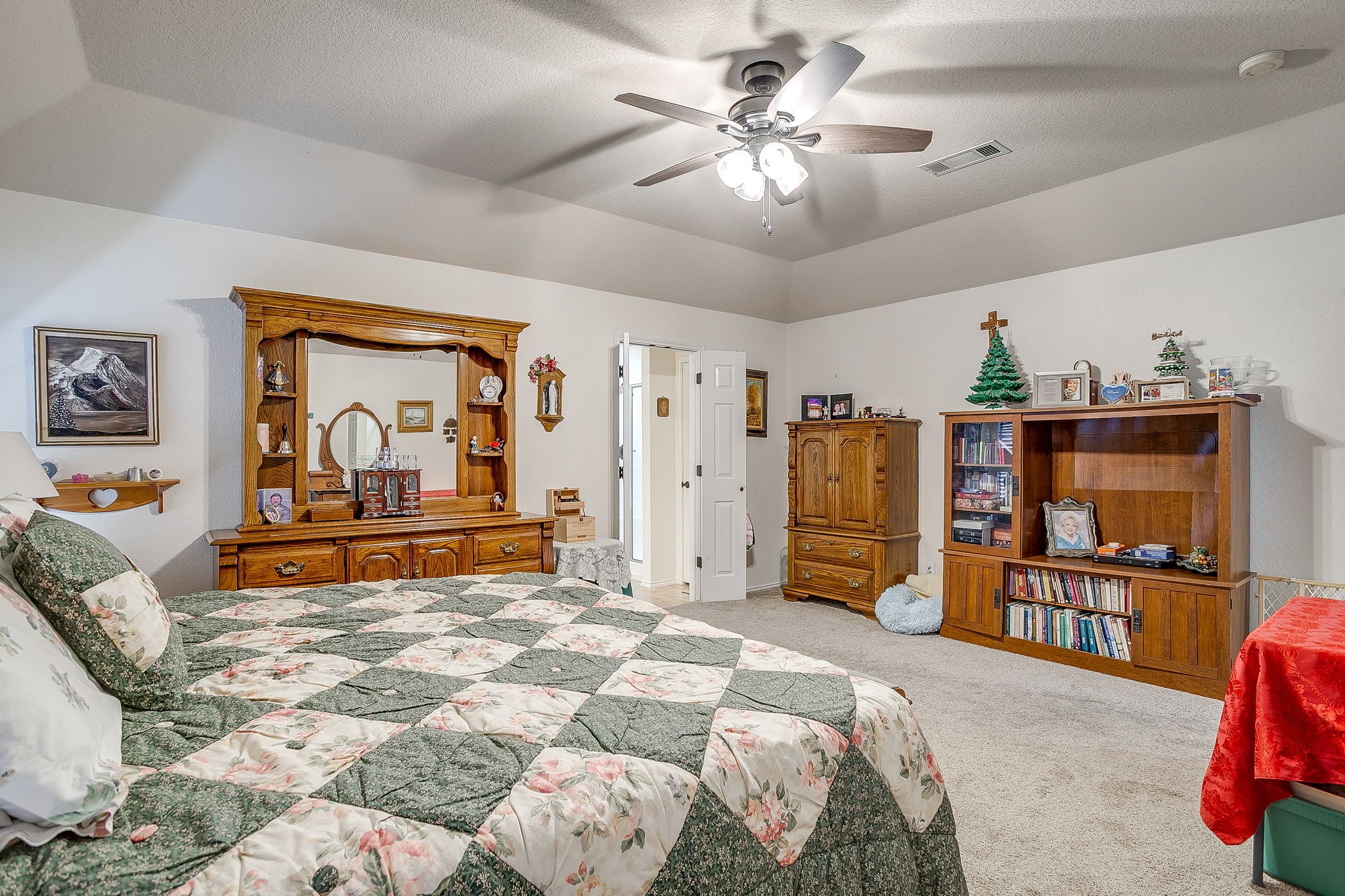 725 Snapper Drive, Burleson, TX, 76028