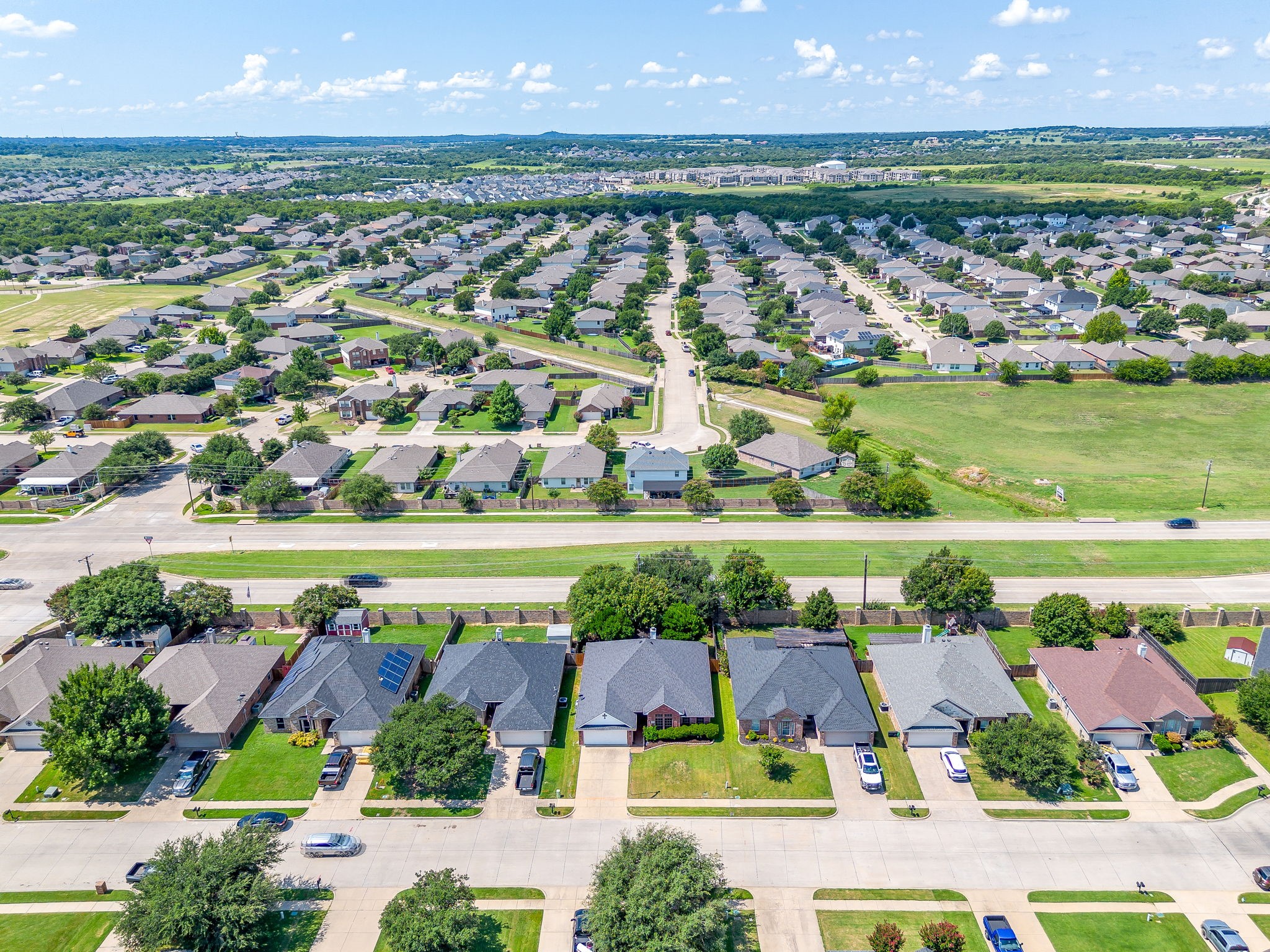 725 Snapper Drive, Burleson, TX, 76028