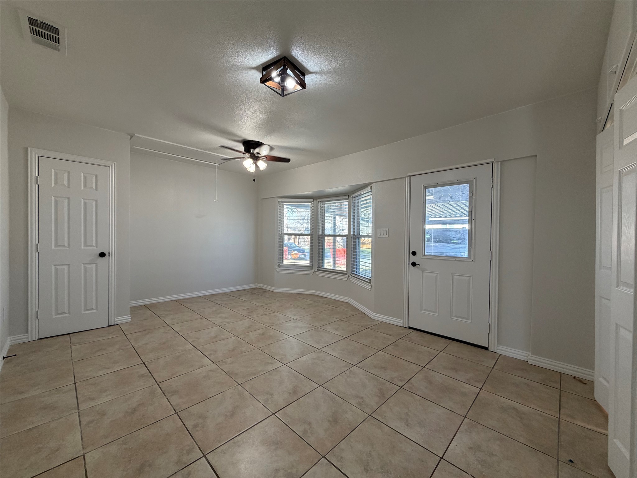 420 Opal Street, Saginaw, TX, 76179