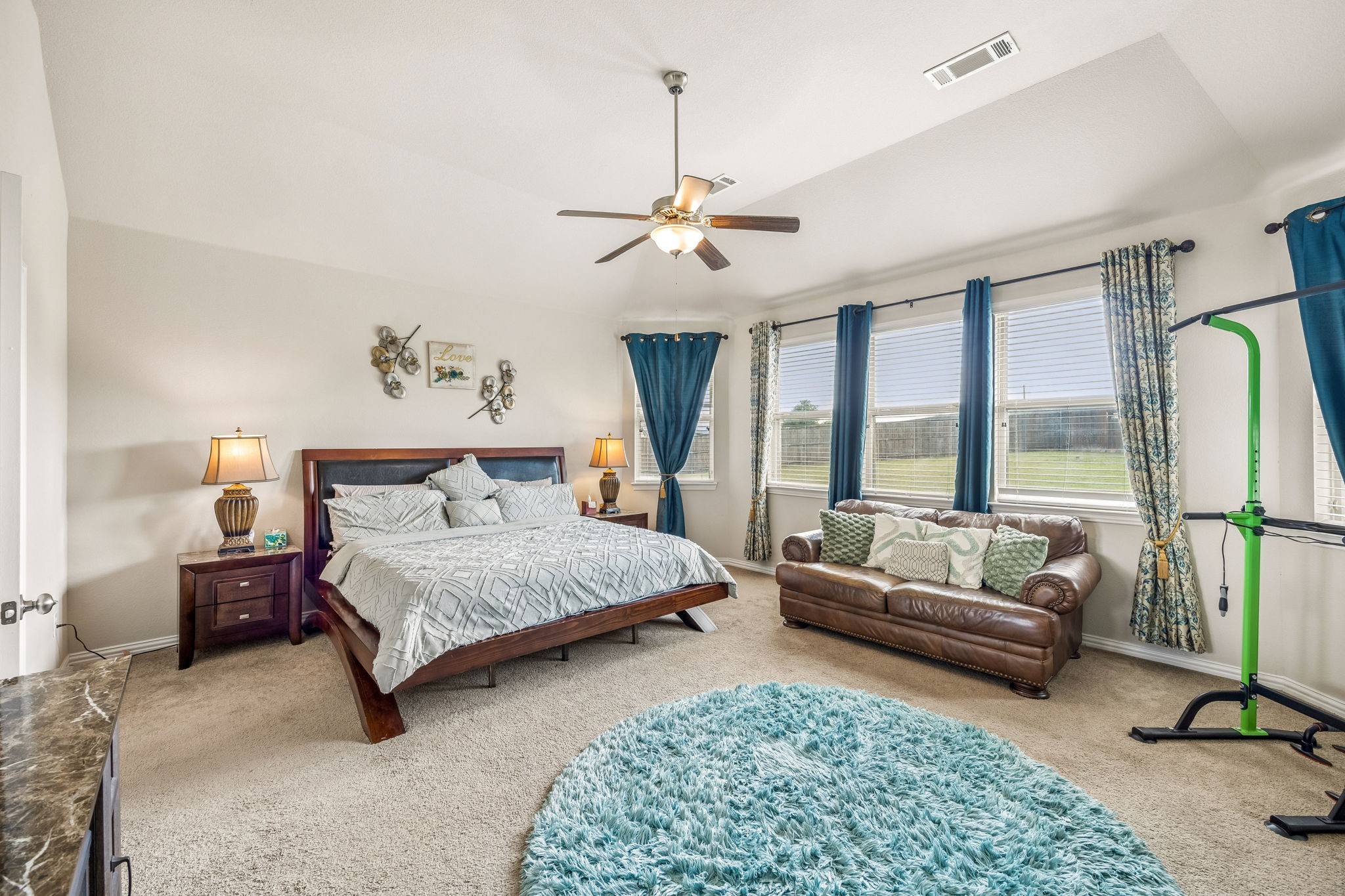 8004 Larch Lane, Fort Worth, TX, 76131