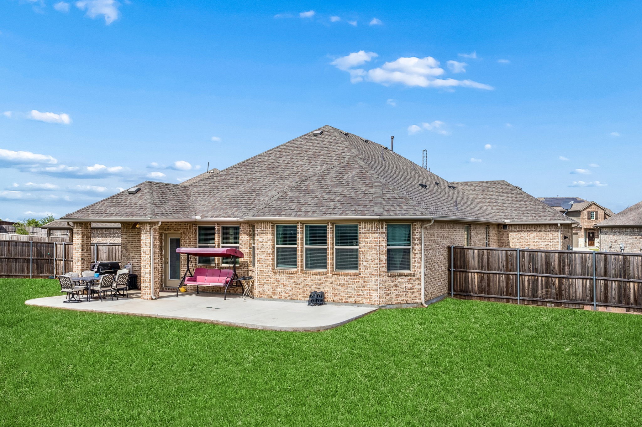 8004 Larch Lane, Fort Worth, TX, 76131
