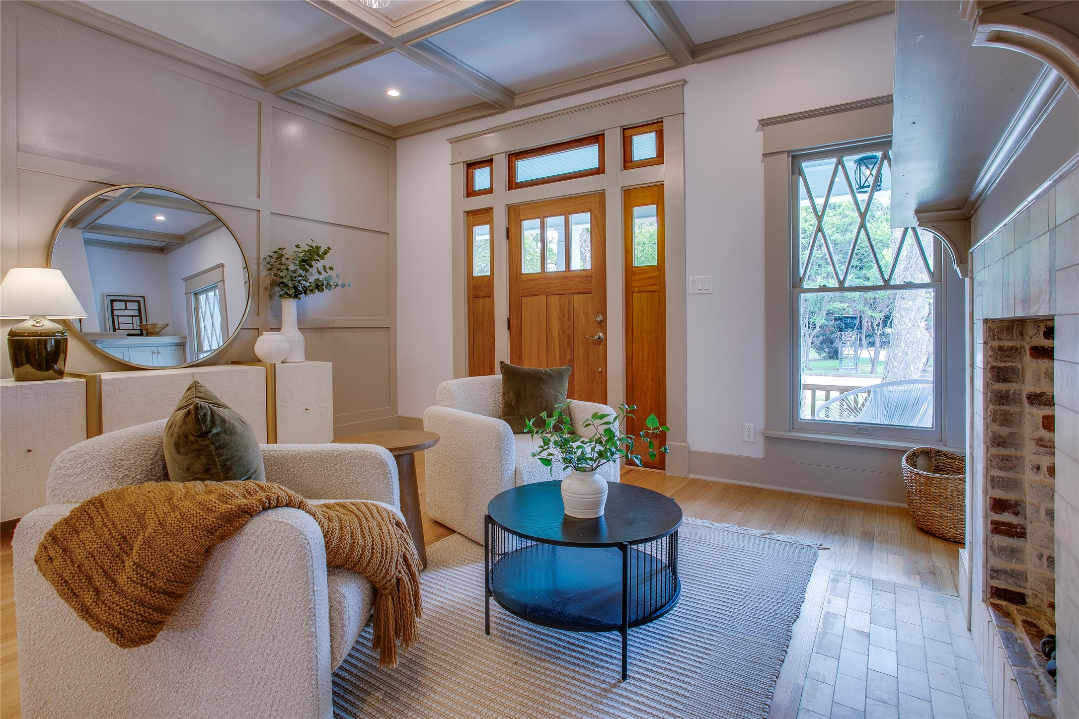 714 N Edgefield Avenue, Dallas, TX, 75208