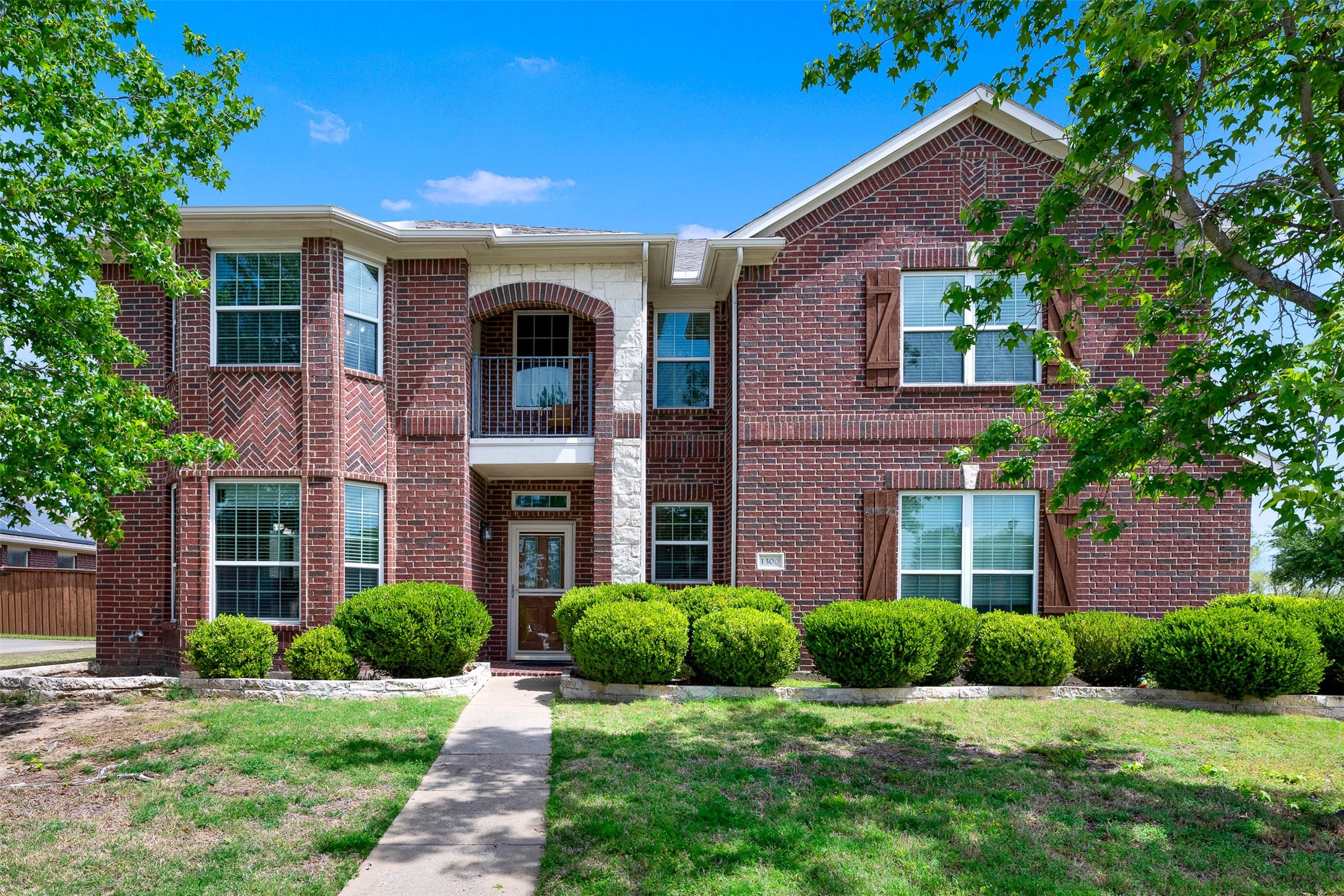Property photo 01 of 1300 Iron Dale Drive, Wylie, TX 75098 | MLS #21227657