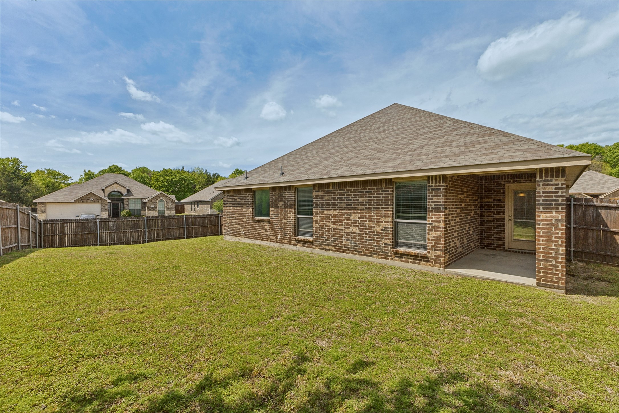 2242 Upcreek Court, Dallas, TX, 75253