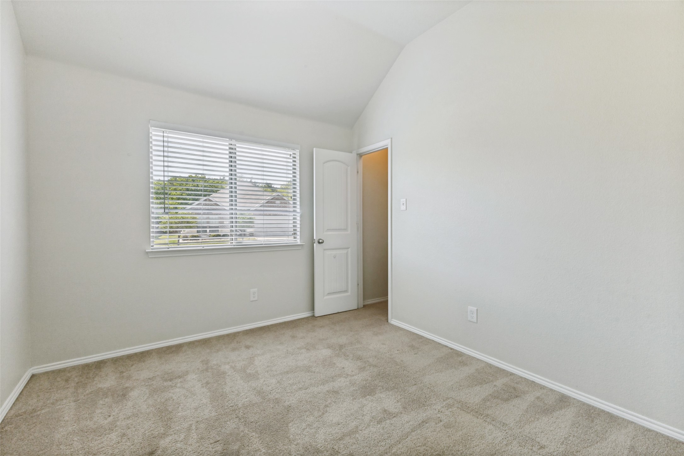 2242 Upcreek Court, Dallas, TX, 75253