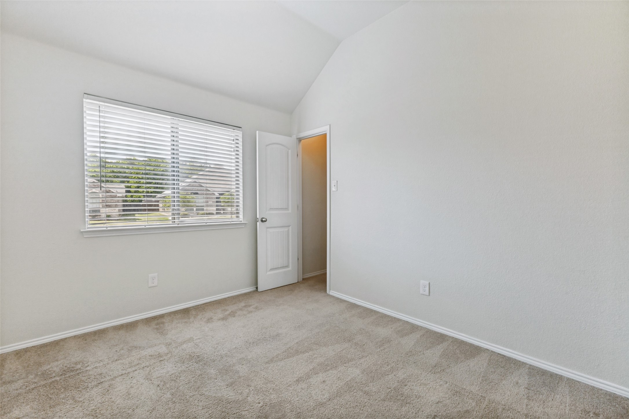 2242 Upcreek Court, Dallas, TX, 75253