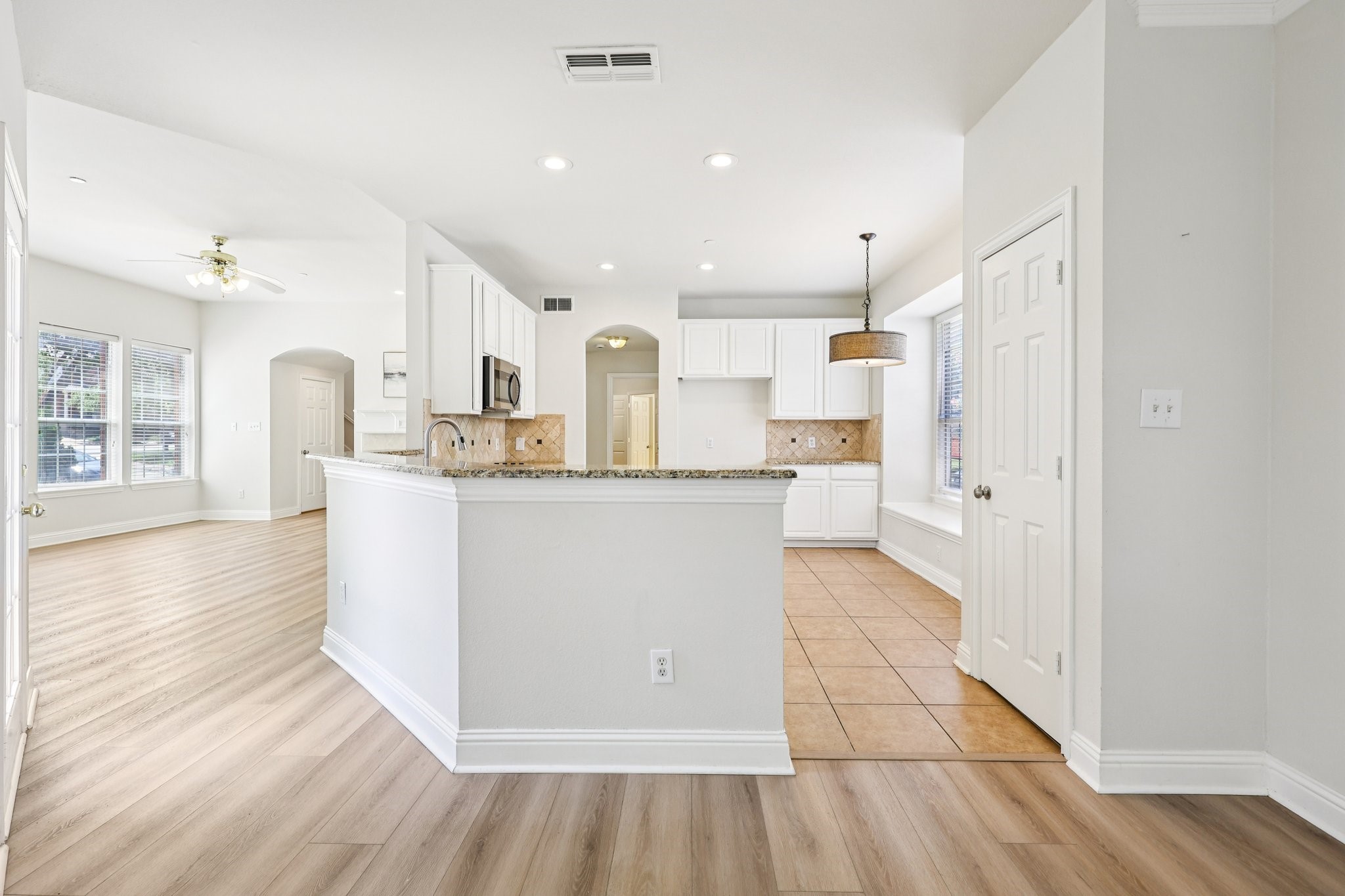 458 Richmond Street, Irving, TX, 75063