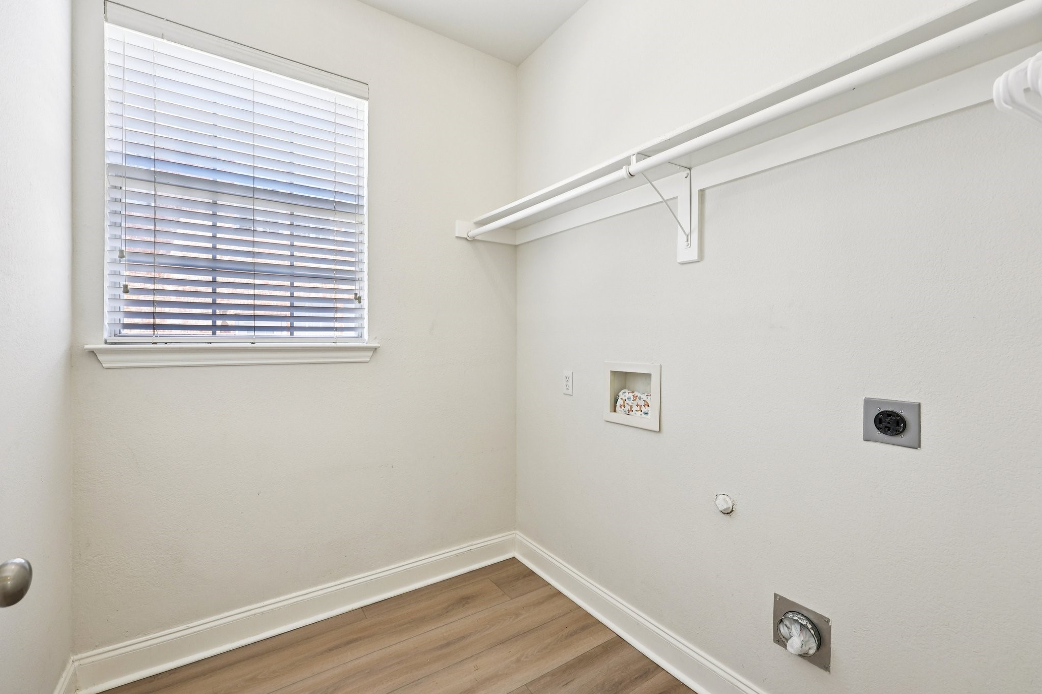 458 Richmond Street, Irving, TX, 75063
