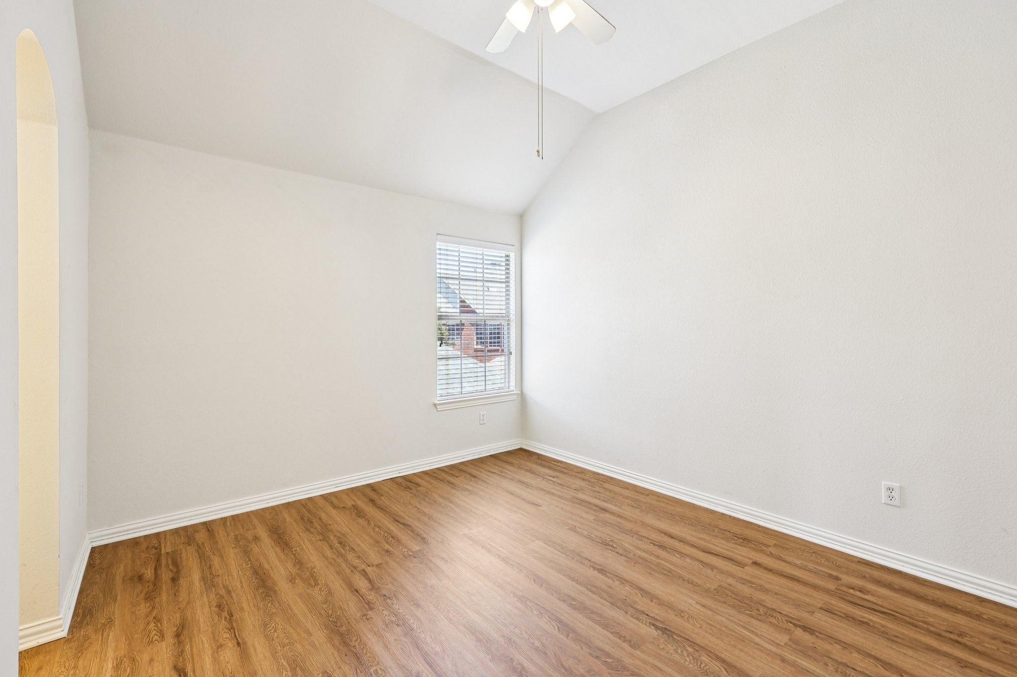 458 Richmond Street, Irving, TX, 75063