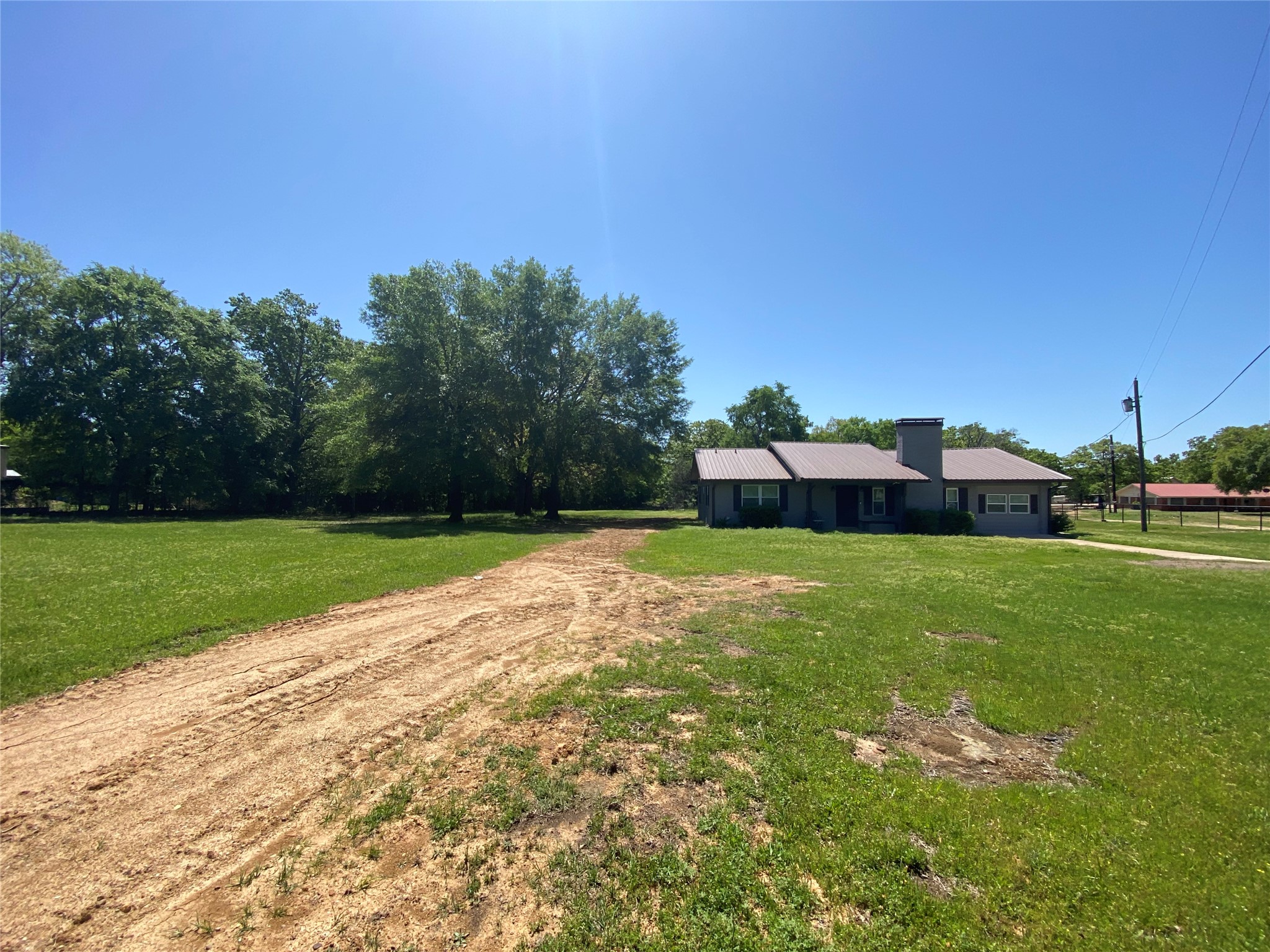 1410 E Royall Boulevard, Malakoff, TX, 75148