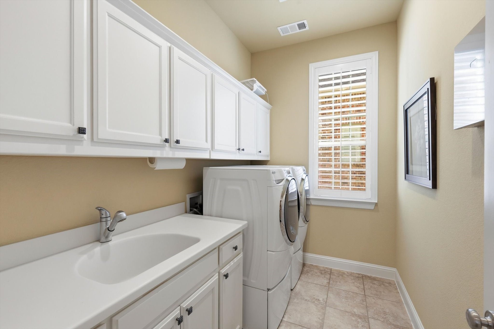 8813 Cypress Creek Road, Lantana, TX, 76226