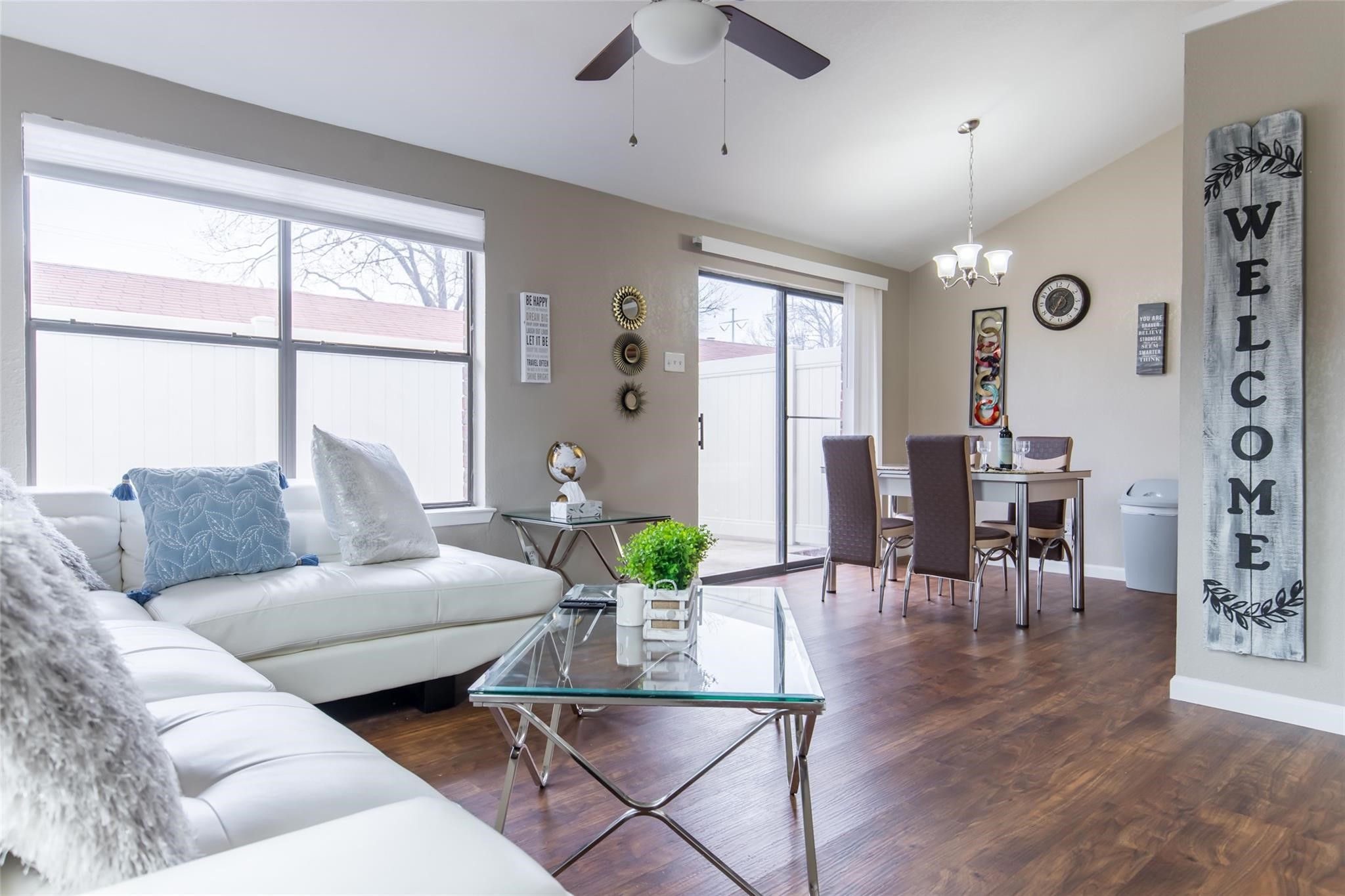 Property photo 02 of 2240 Tarpley Road UNIT 342, Carrollton, TX 75006 | MLS #21227872
