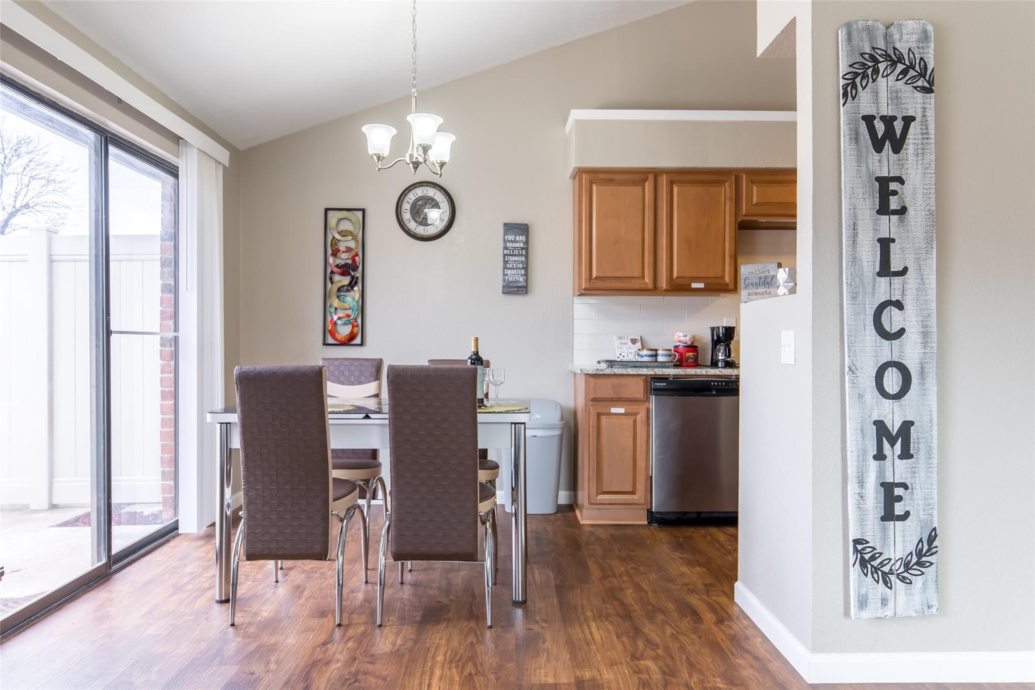 Property photo 03 of 2240 Tarpley Road UNIT 342, Carrollton, TX 75006 | MLS #21227872