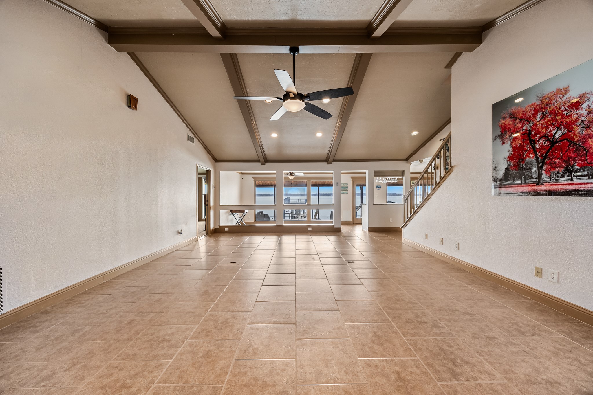 Property photo 02 of 18409 Shore Drive, Kemp, TX 75143 | MLS #21227880