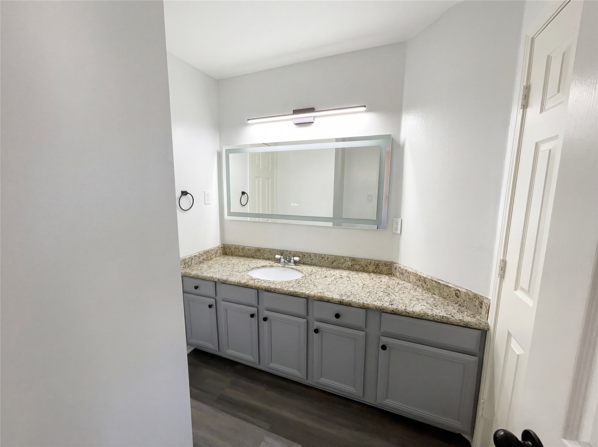 2406 Manchester Drive, Carrollton, TX, 75006
