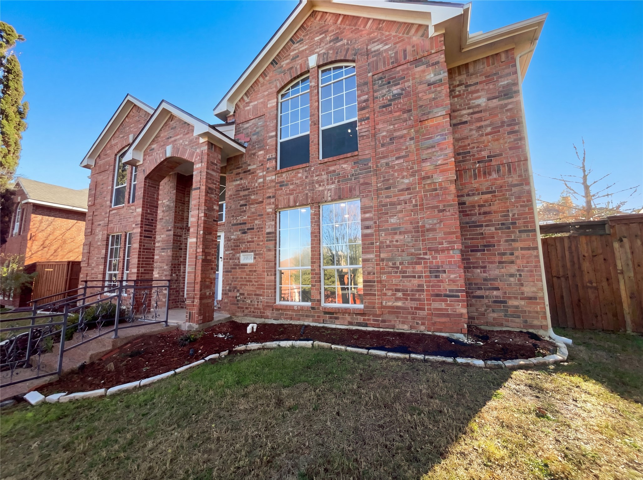 2406 Manchester Drive, Carrollton, TX, 75006