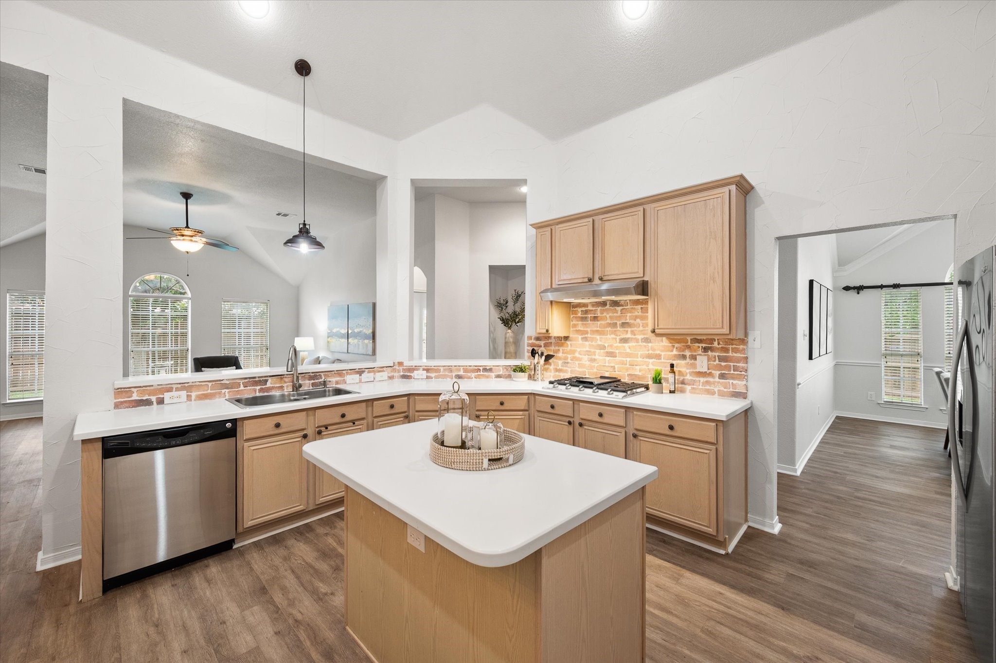106 Rolling Rock Drive, Trophy Club, TX, 76262