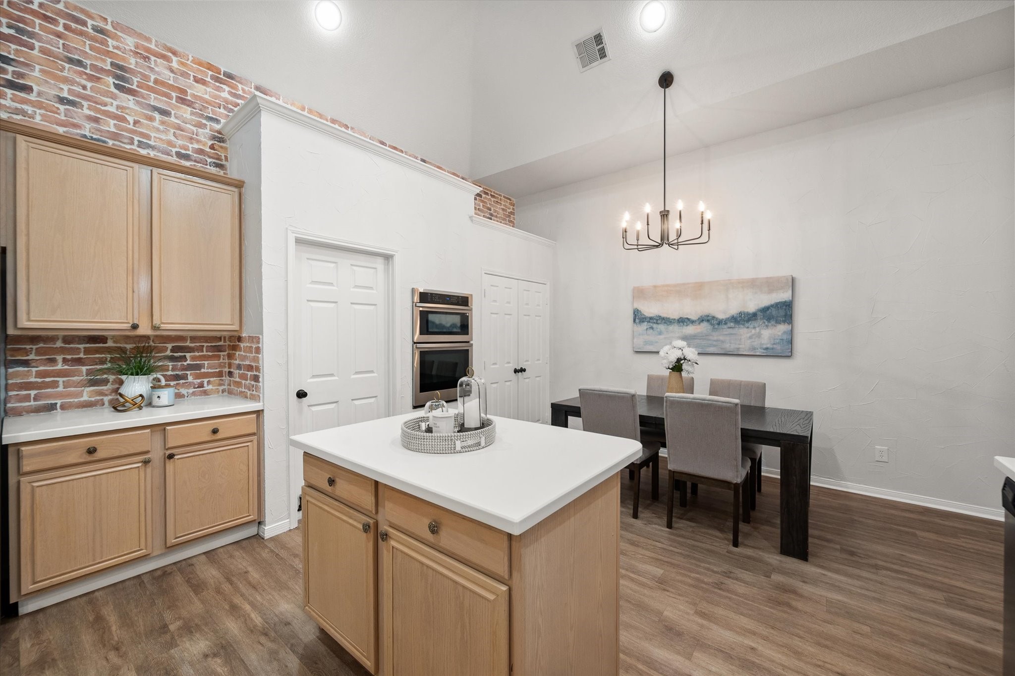 106 Rolling Rock Drive, Trophy Club, TX, 76262