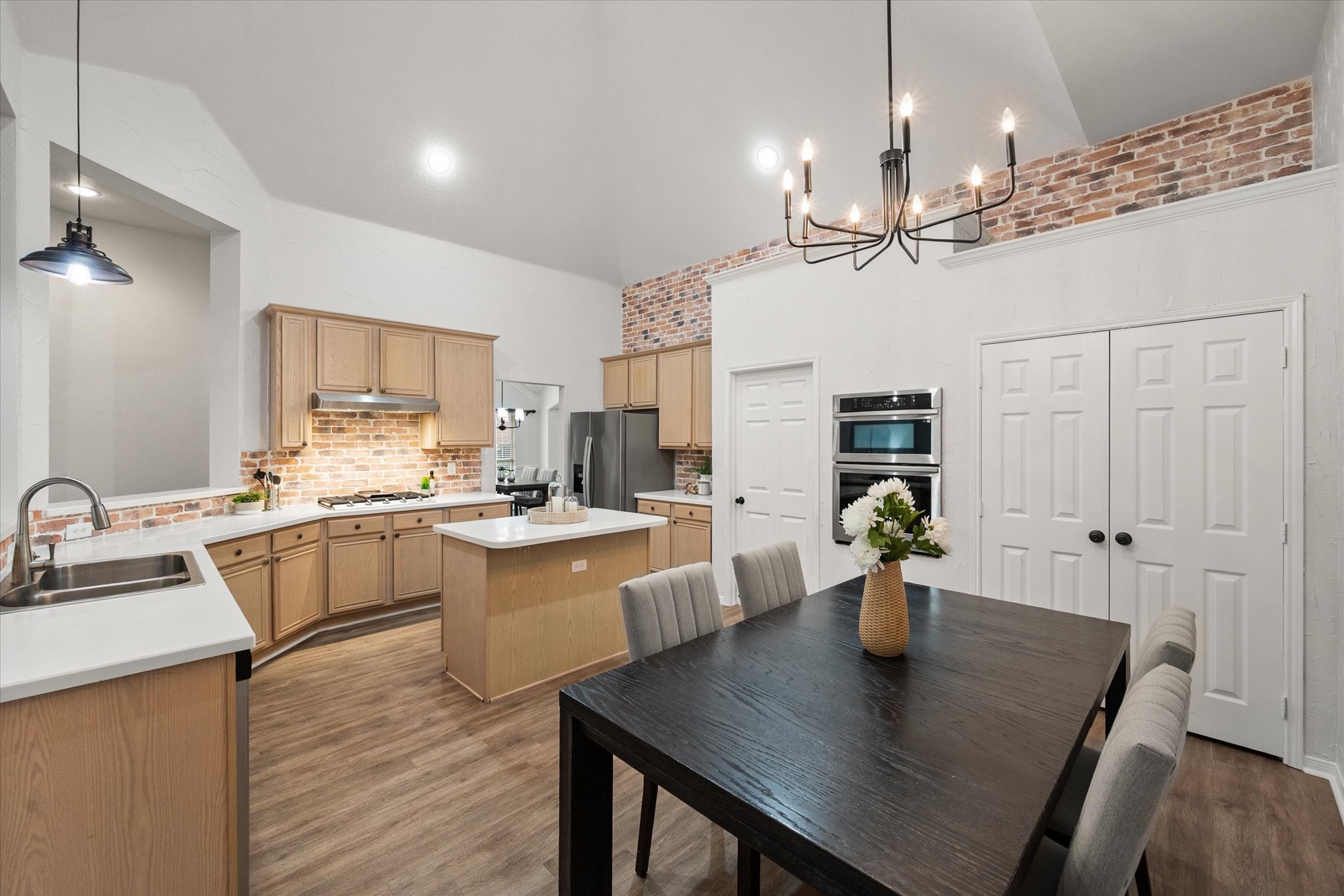 106 Rolling Rock Drive, Trophy Club, TX, 76262