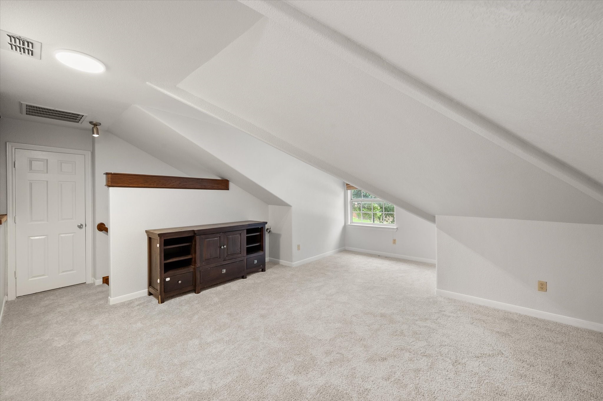 106 Rolling Rock Drive, Trophy Club, TX, 76262