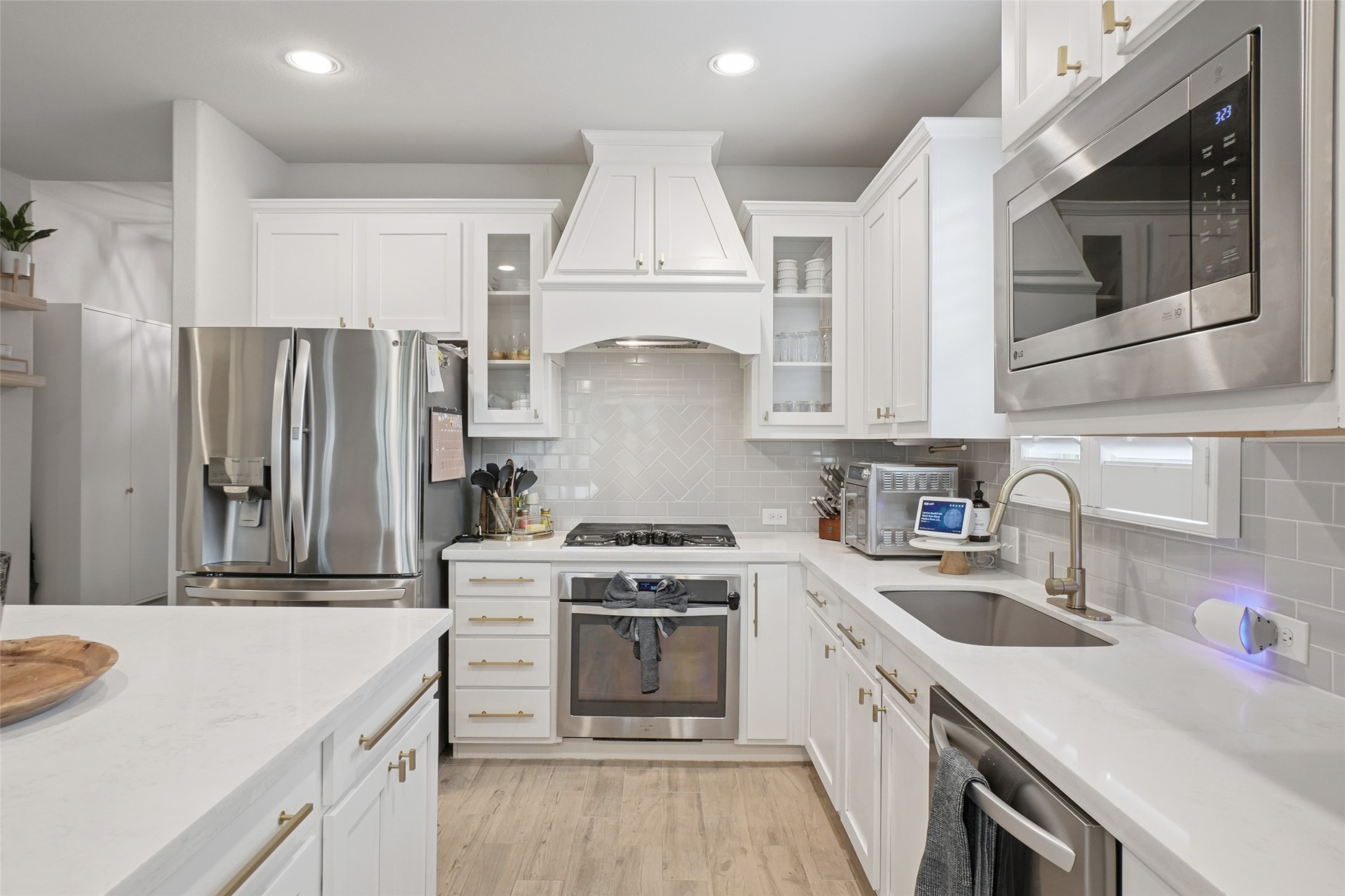 6301 Meandering Creek Drive, Denton, TX, 76226