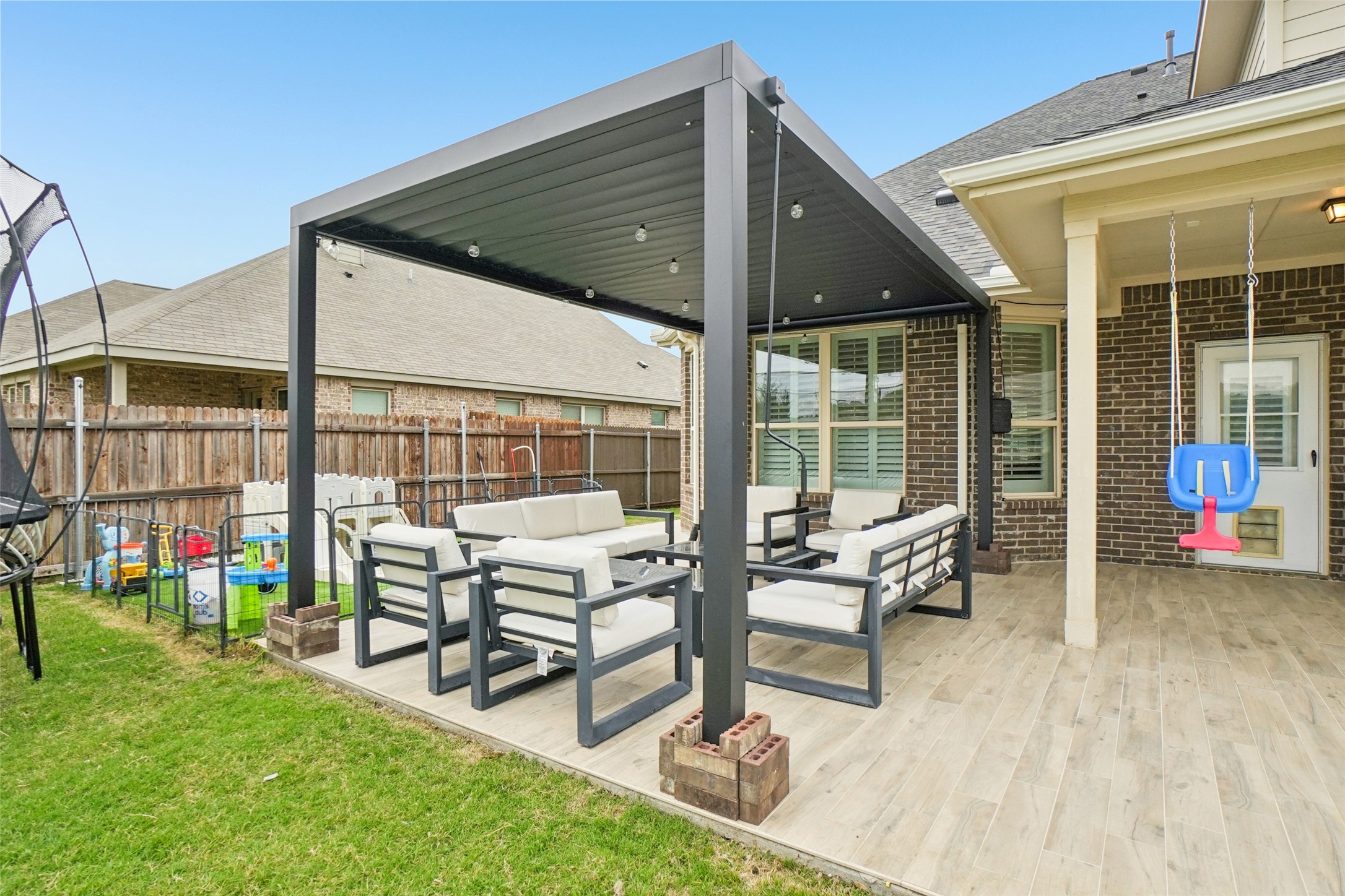 6301 Meandering Creek Drive, Denton, TX, 76226