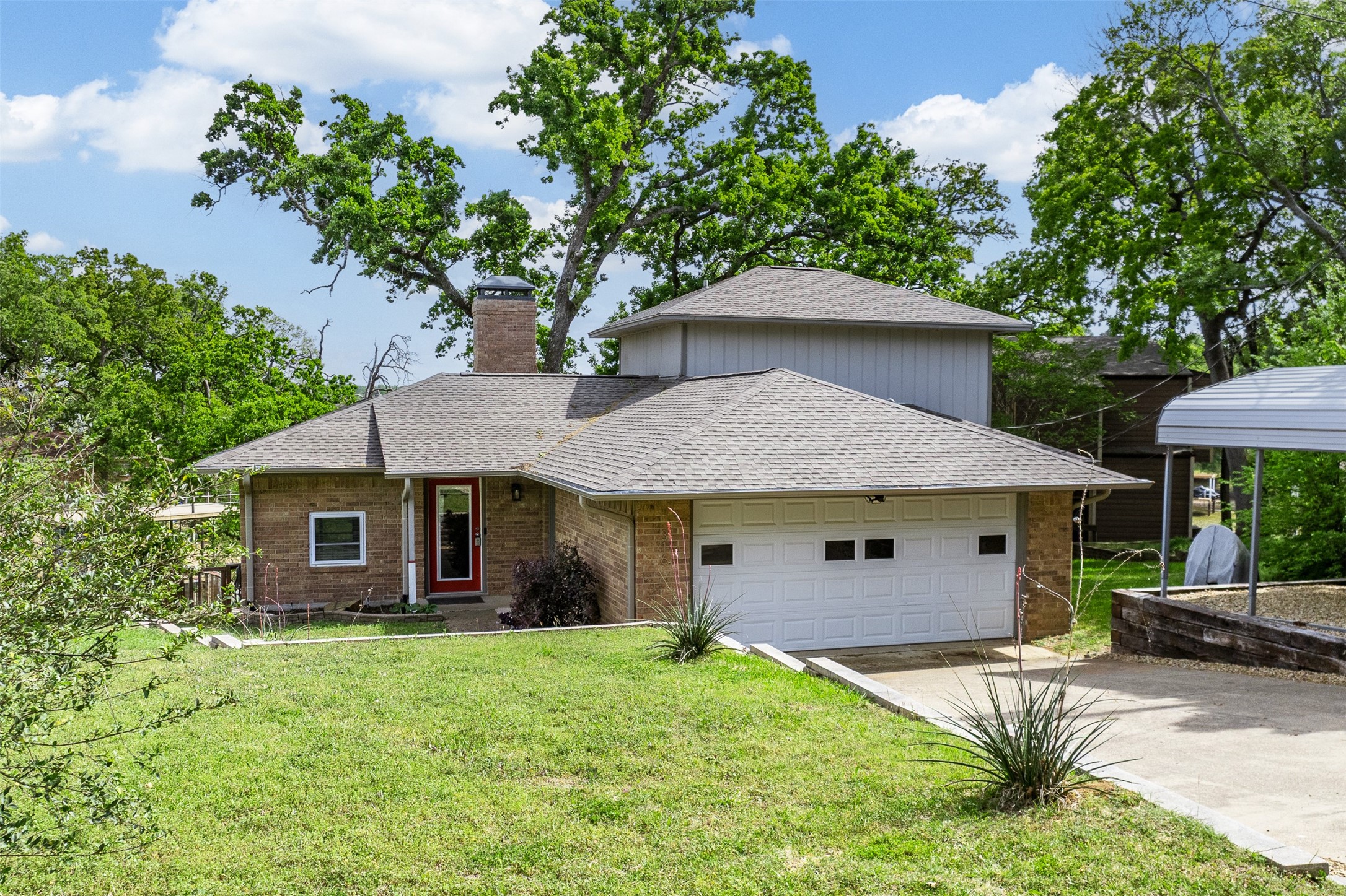 316 Oak Lane, Tool, TX, 75143