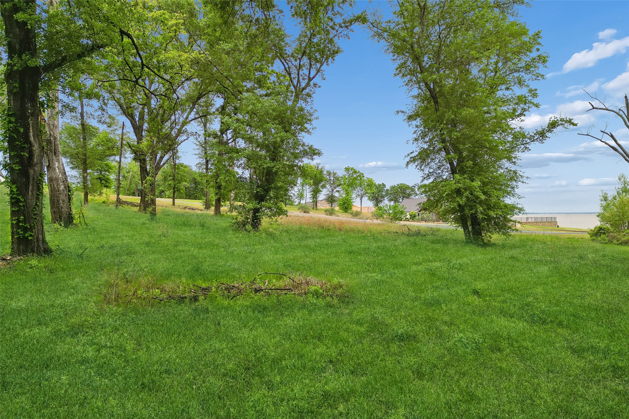 1593 Shoreline Drive, Mabank, TX, 75143