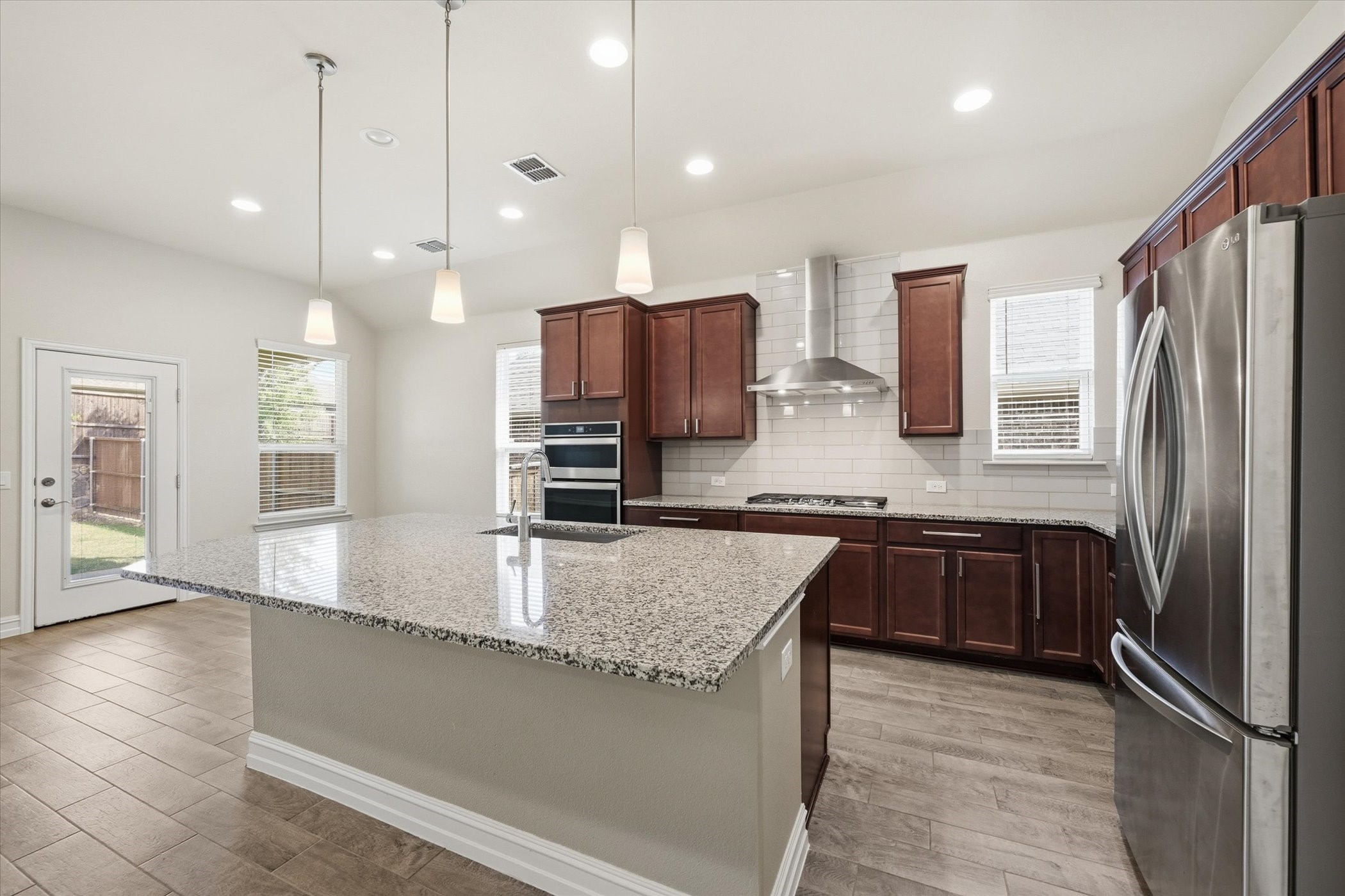 2820 Gillingham Lane, Mckinney, TX, 75071