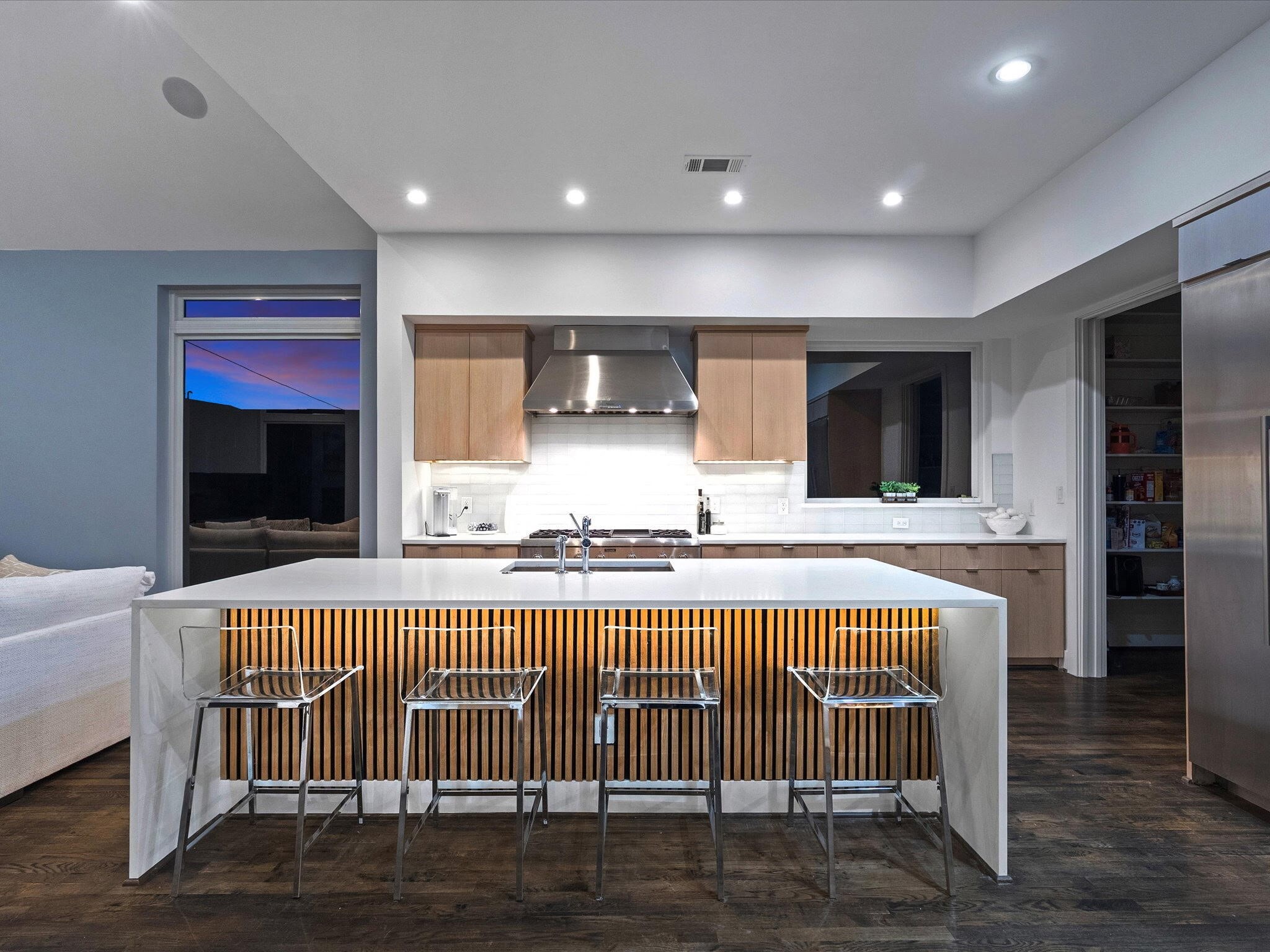 3942 Rochelle Drive, Dallas, TX, 75220