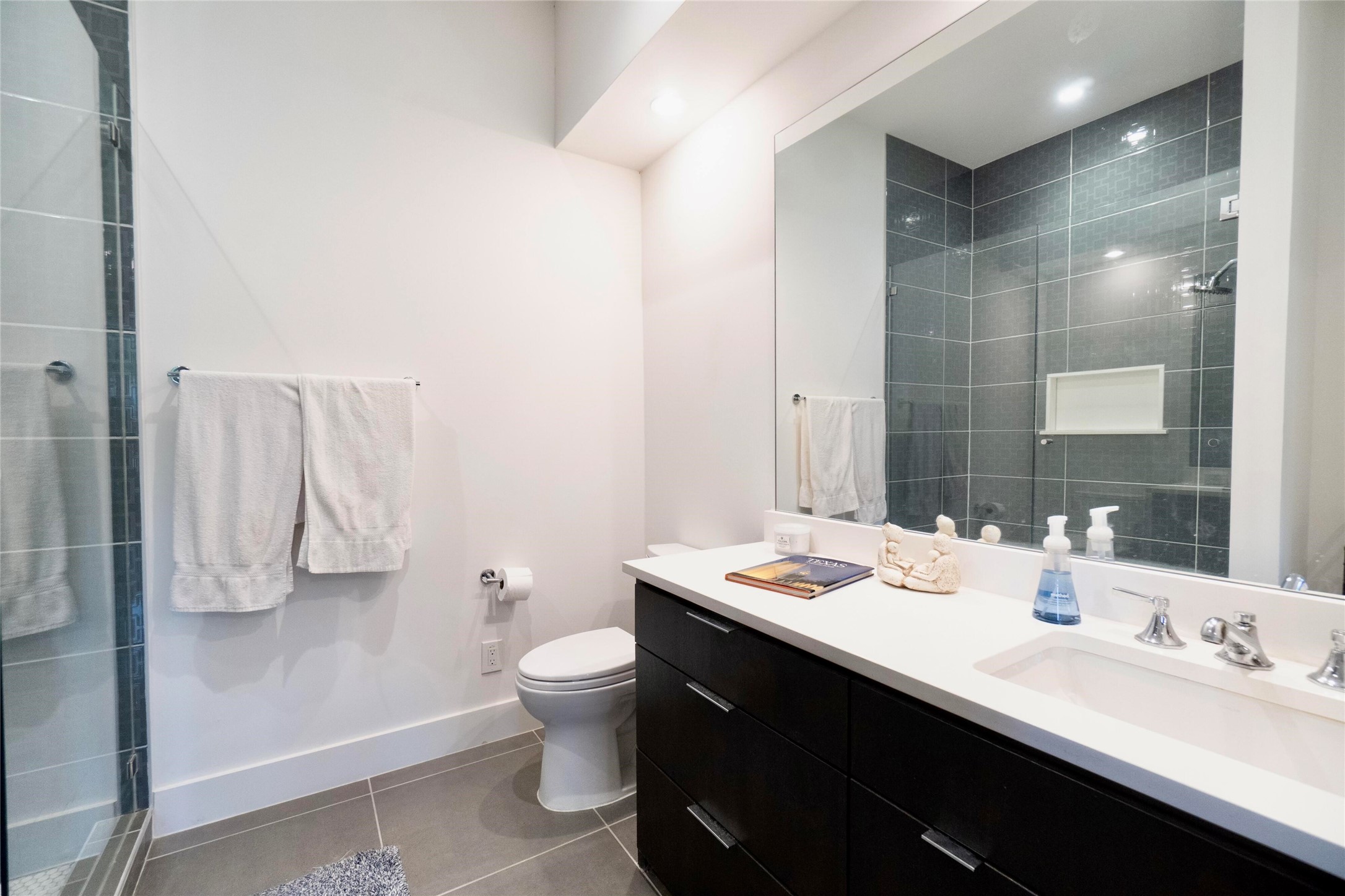 3942 Rochelle Drive, Dallas, TX, 75220