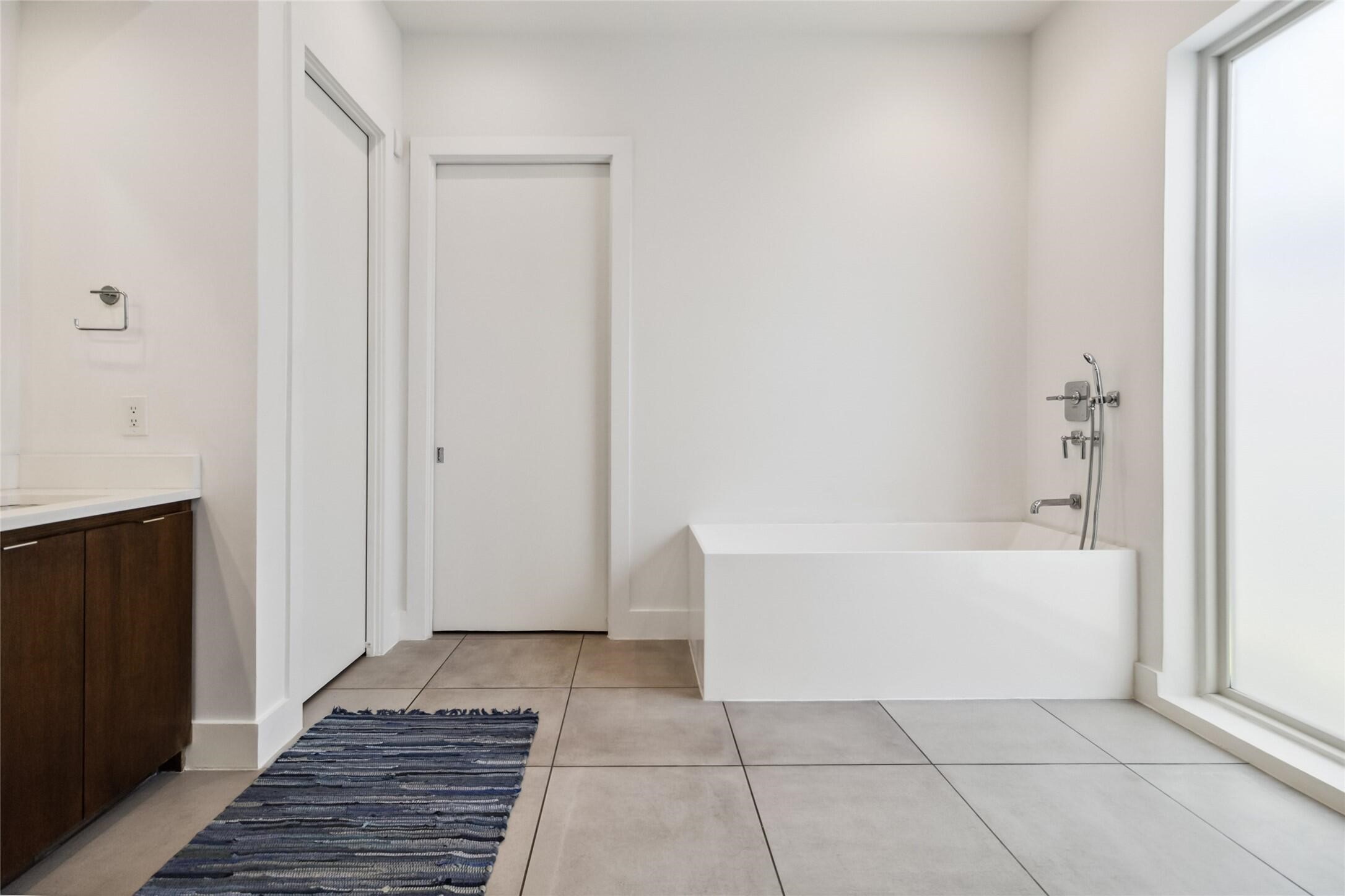 3942 Rochelle Drive, Dallas, TX, 75220