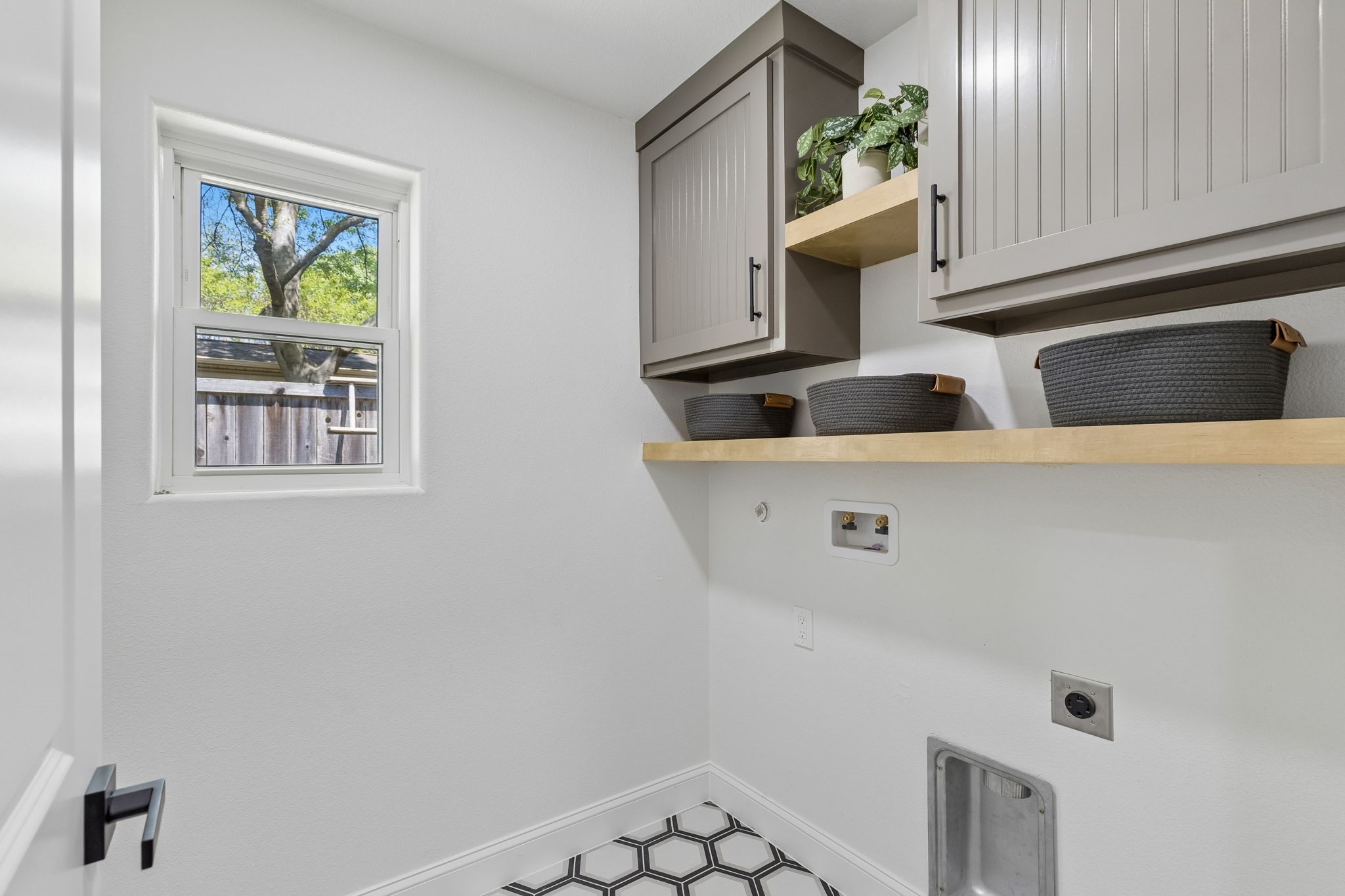 12124 Dixfield Drive, Dallas, TX, 75218