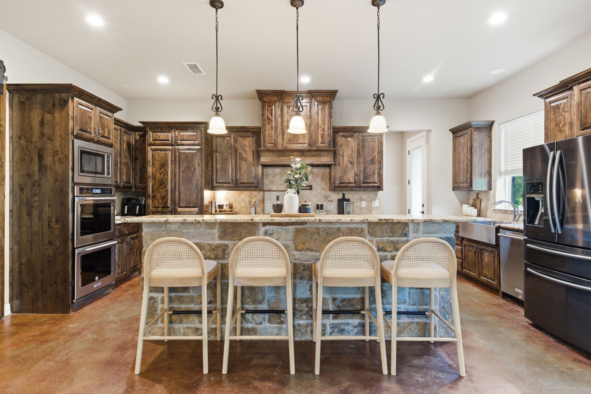 104 Oak Bend Court, Lipan, TX, 76462