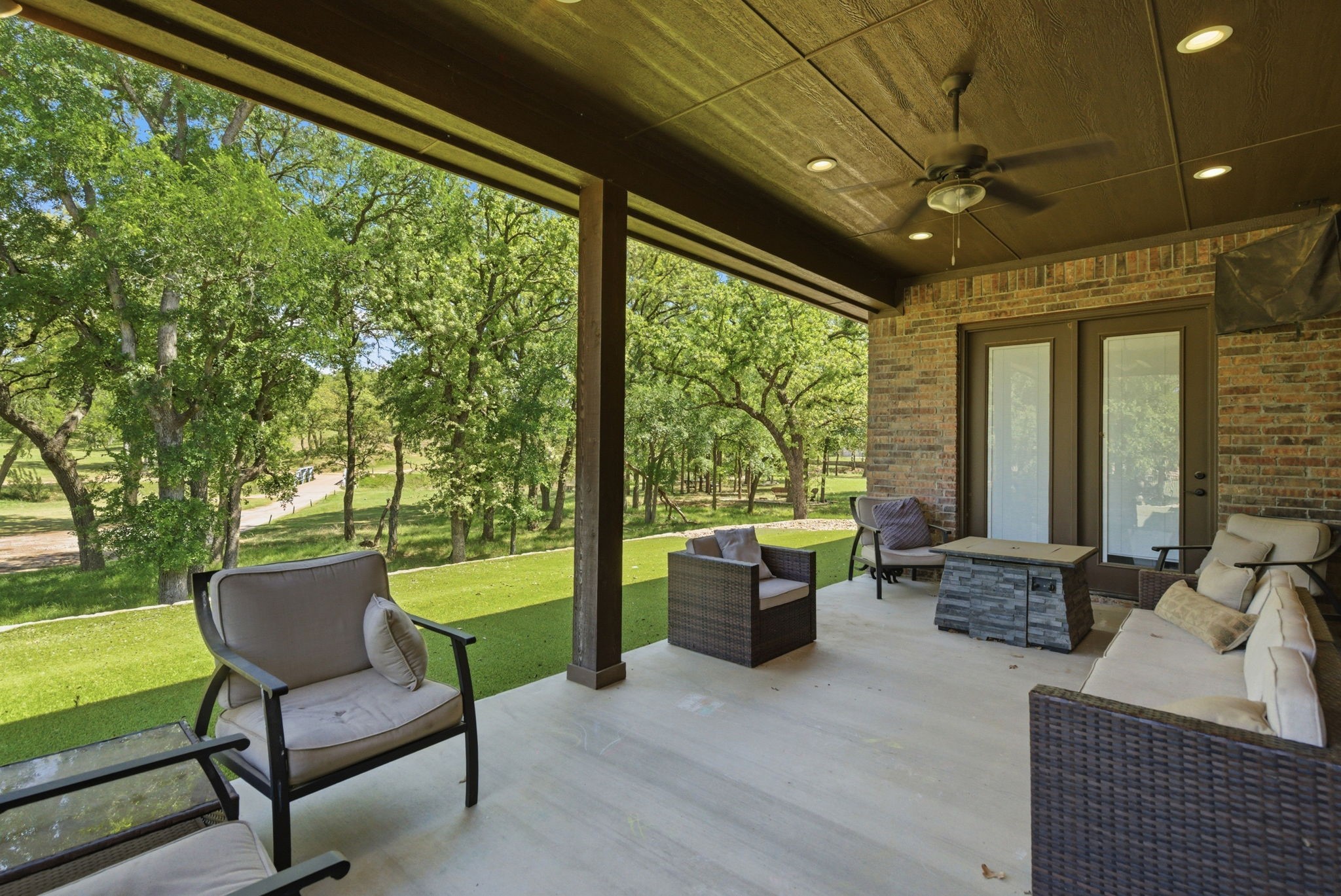 104 Oak Bend Court, Lipan, TX, 76462